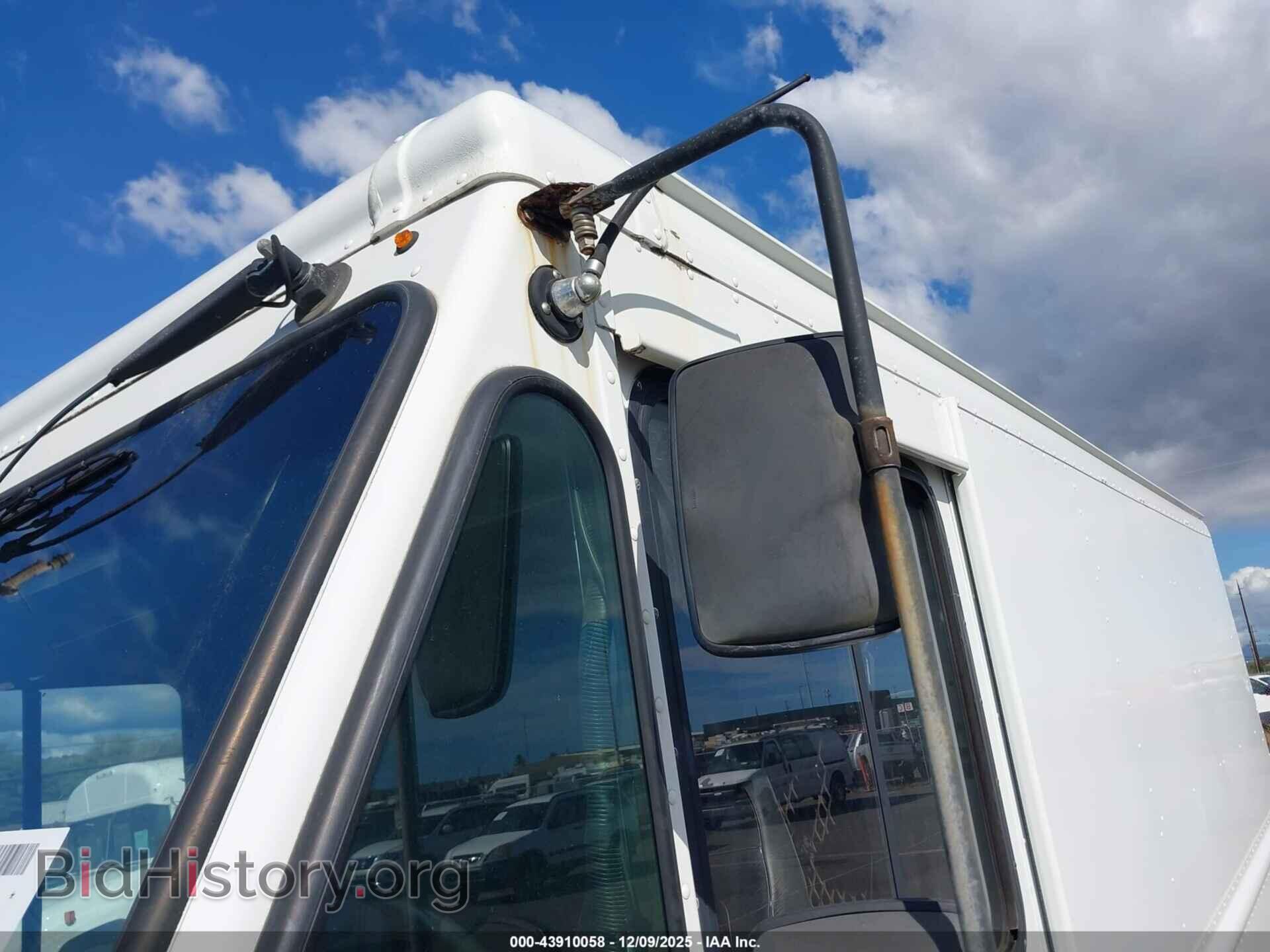 2014 FORD E-350 STRIPPED - VIN: 1FC3E3KL8EDB11015 - Photo 16