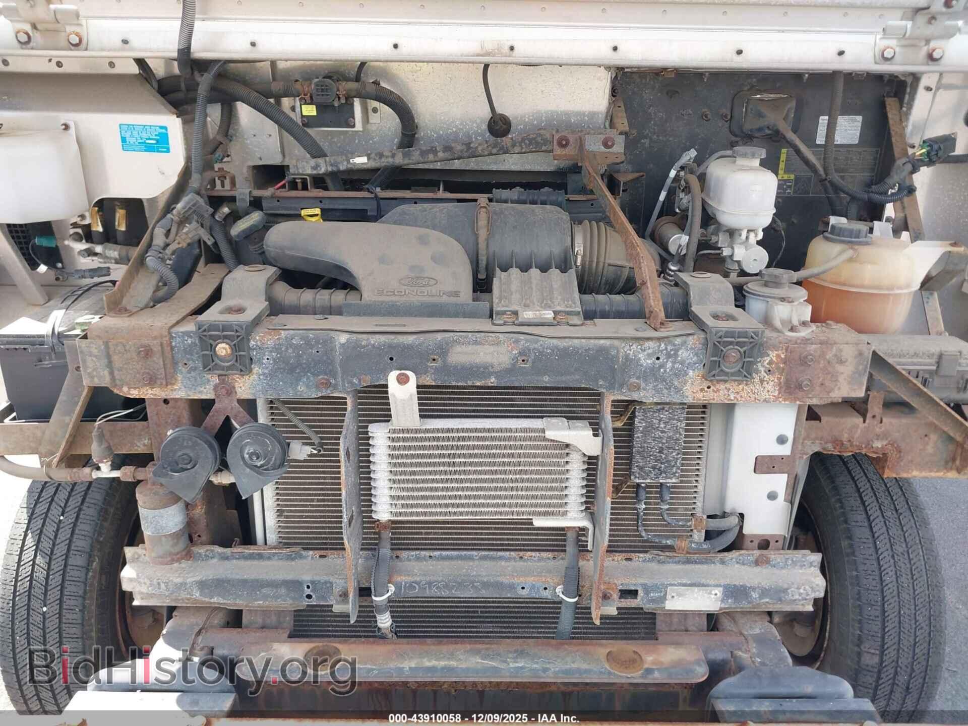 2014 FORD E-350 STRIPPED - VIN: 1FC3E3KL8EDB11015 - Photo 9