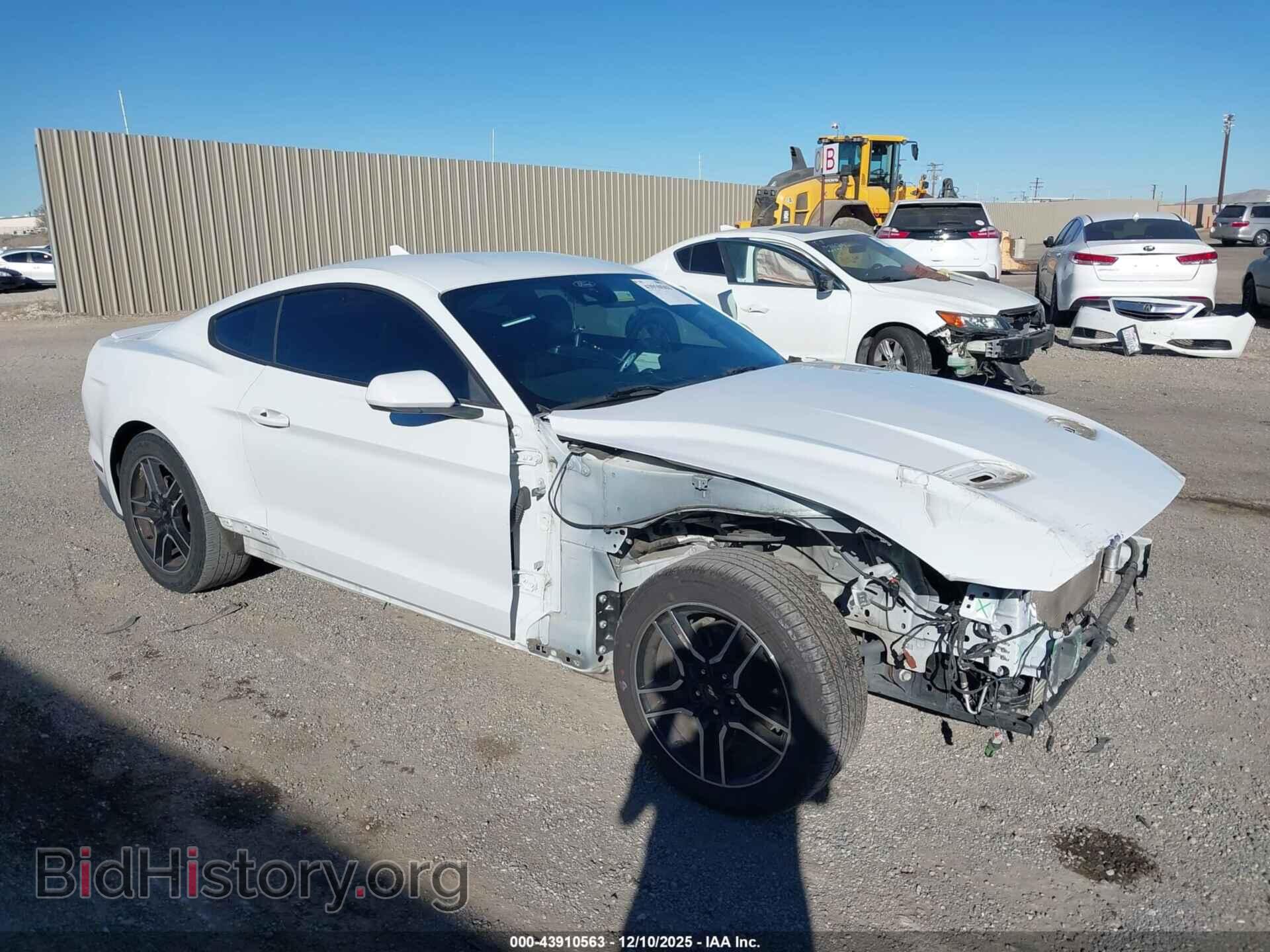 Photo 1FA6P8TH1M5141907 - FORD MUSTANG 2021