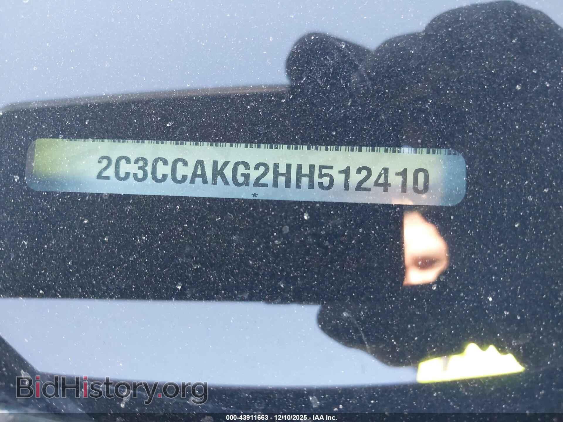 2017 CHRYSLER 300C - VIN: 2C3CCAKG2HH512410 - Фото 9