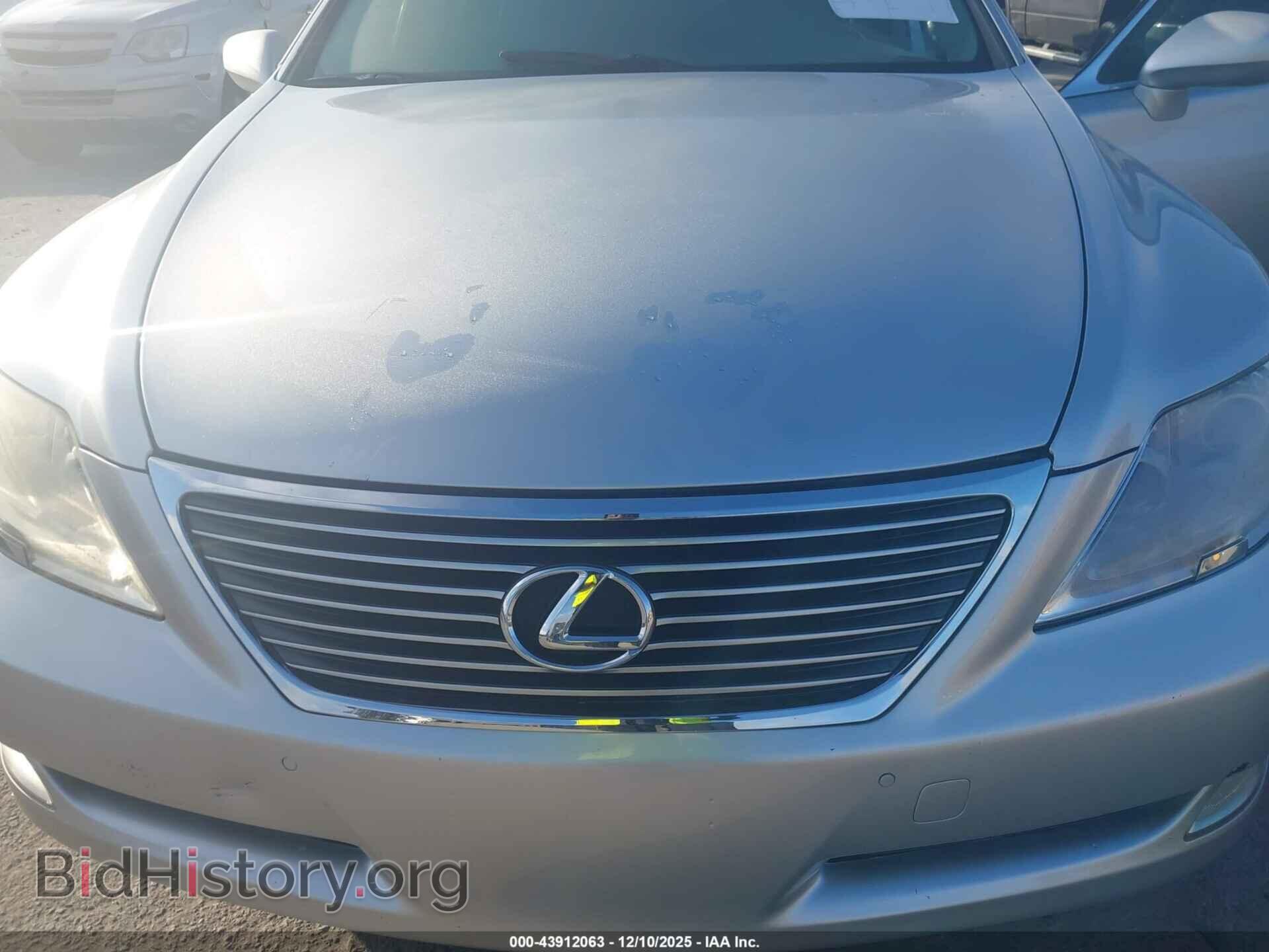 2007 LEXUS LS 460 - VIN: JTHGL46FX75014797 - Photo 10