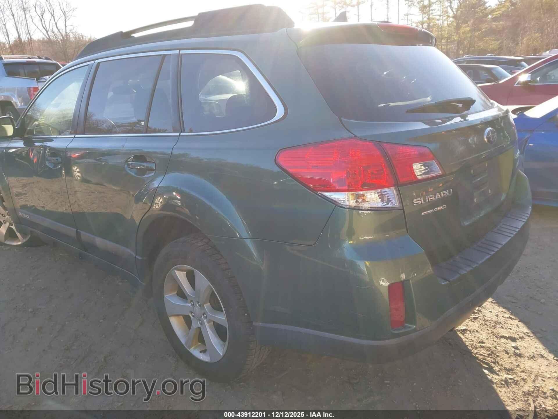 2014 SUBARU OUTBACK - VIN: 4S4BRBCC7E3252751 - Фото 3