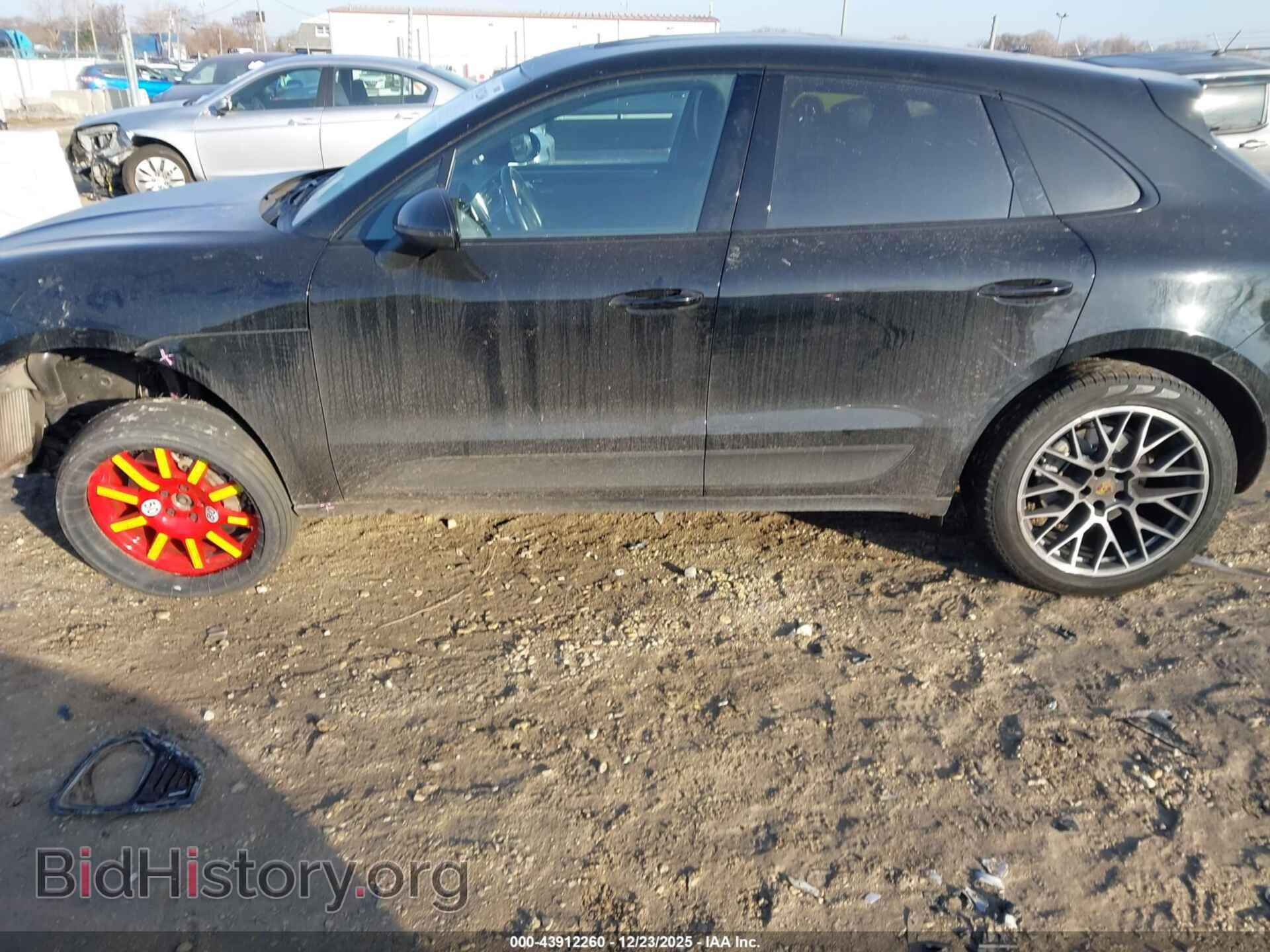 2016 PORSCHE MACAN - VIN: WP1AB2A5XGLB43775 - Photo 14
