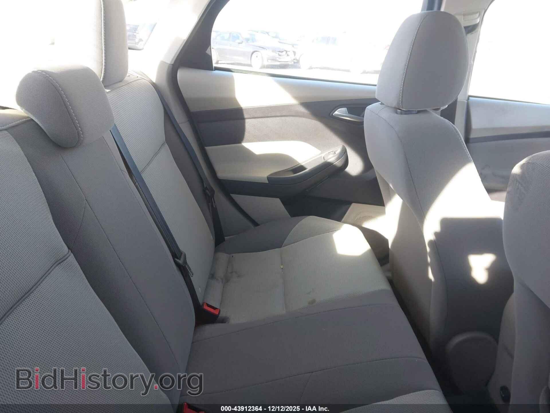 2012 FORD FOCUS - VIN: 1FAHP3F21CL461094 - Photo 8