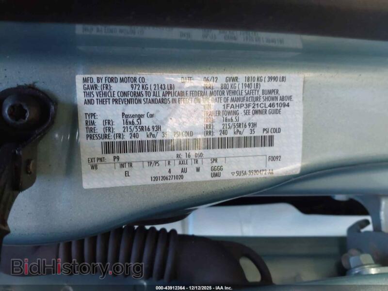 2012 Ford FOCUS (VIN 1FAHP3F21CL461094) — фото 9 из 11