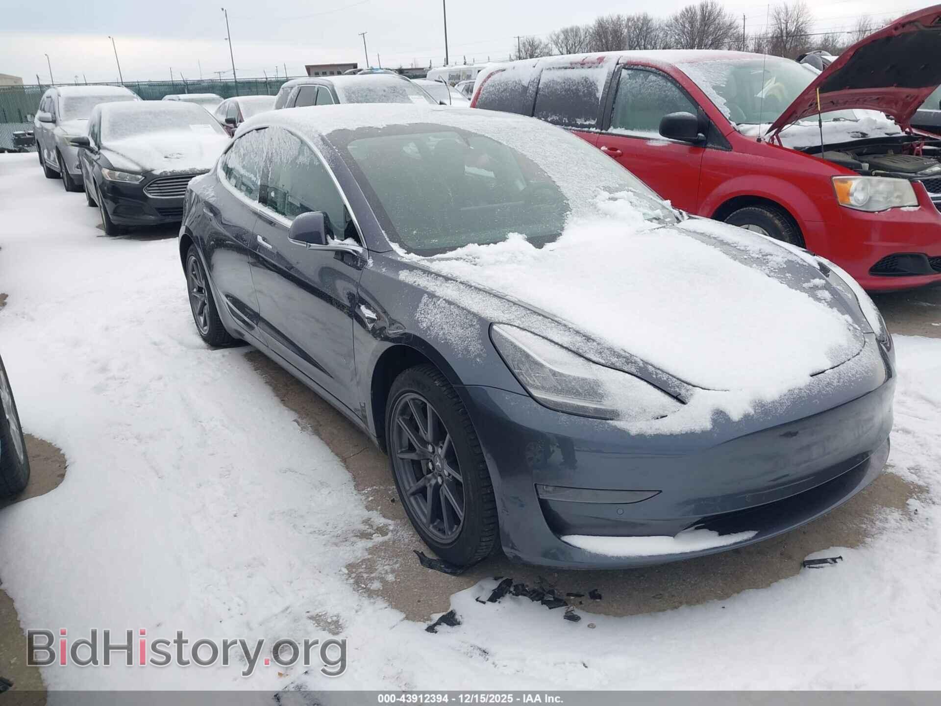 Photo 5YJ3E1EA2KF307647 - TESLA MODEL 3 2019