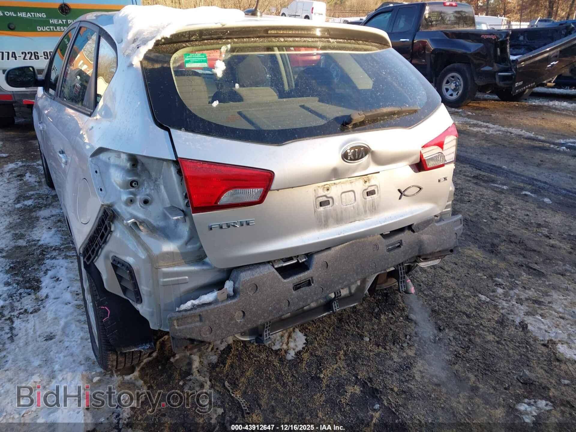 2012 KIA FORTE - VIN: KNAFU5A28C5596314 - Фото 6