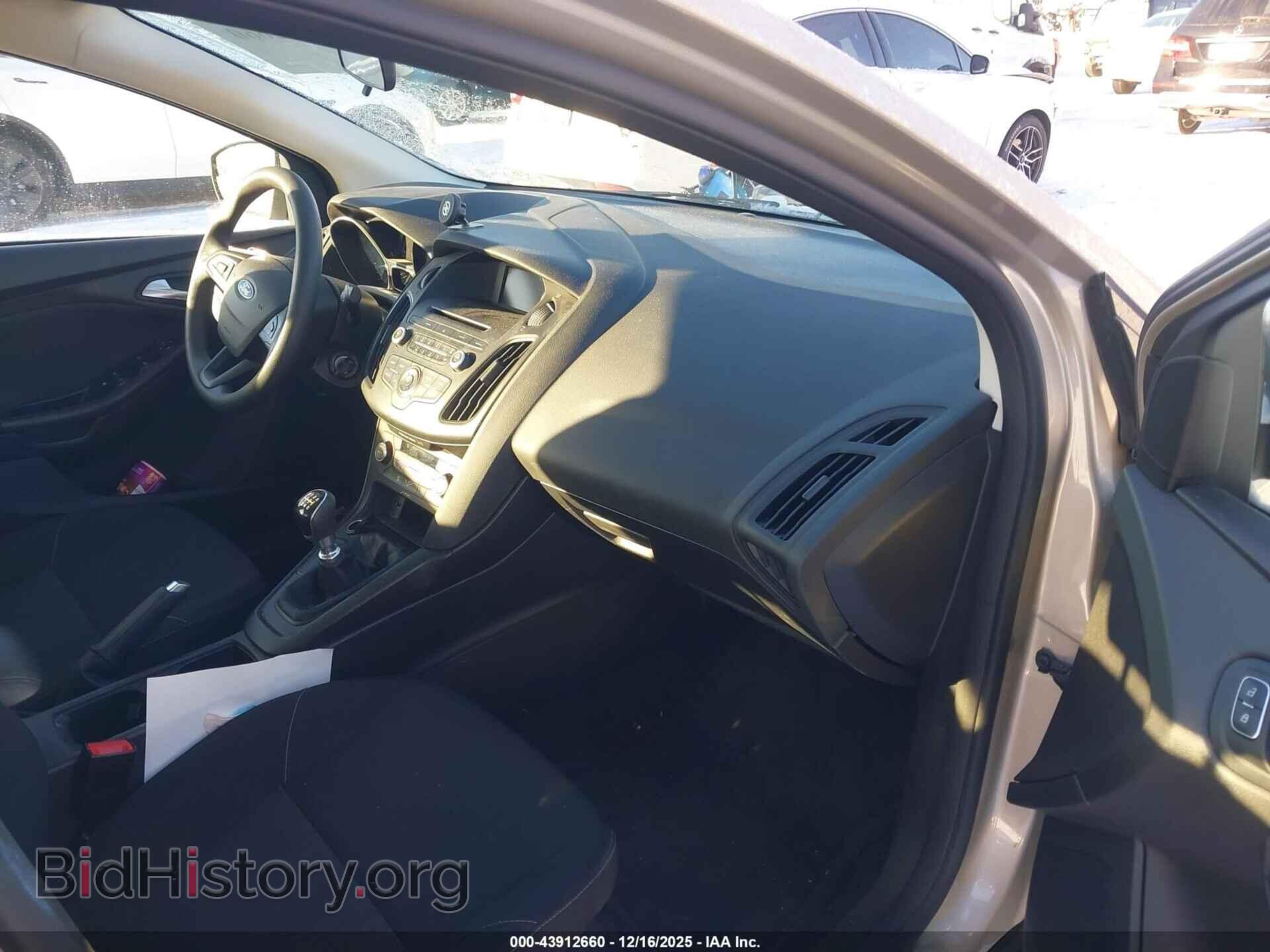 2017 FORD FOCUS - VIN: 1FADP3FE4HL240265 - Фото 5