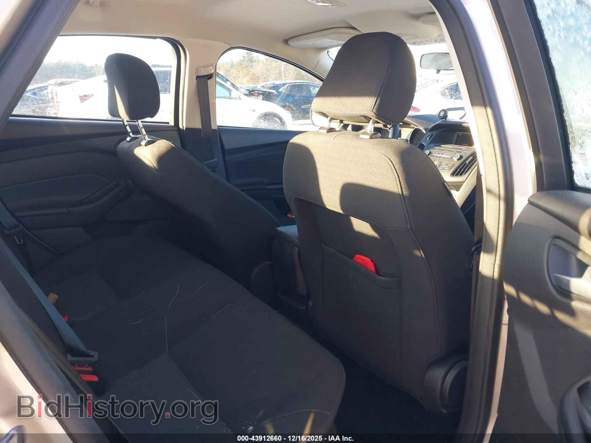 2017 FORD FOCUS - VIN: 1FADP3FE4HL240265 - Фото 8