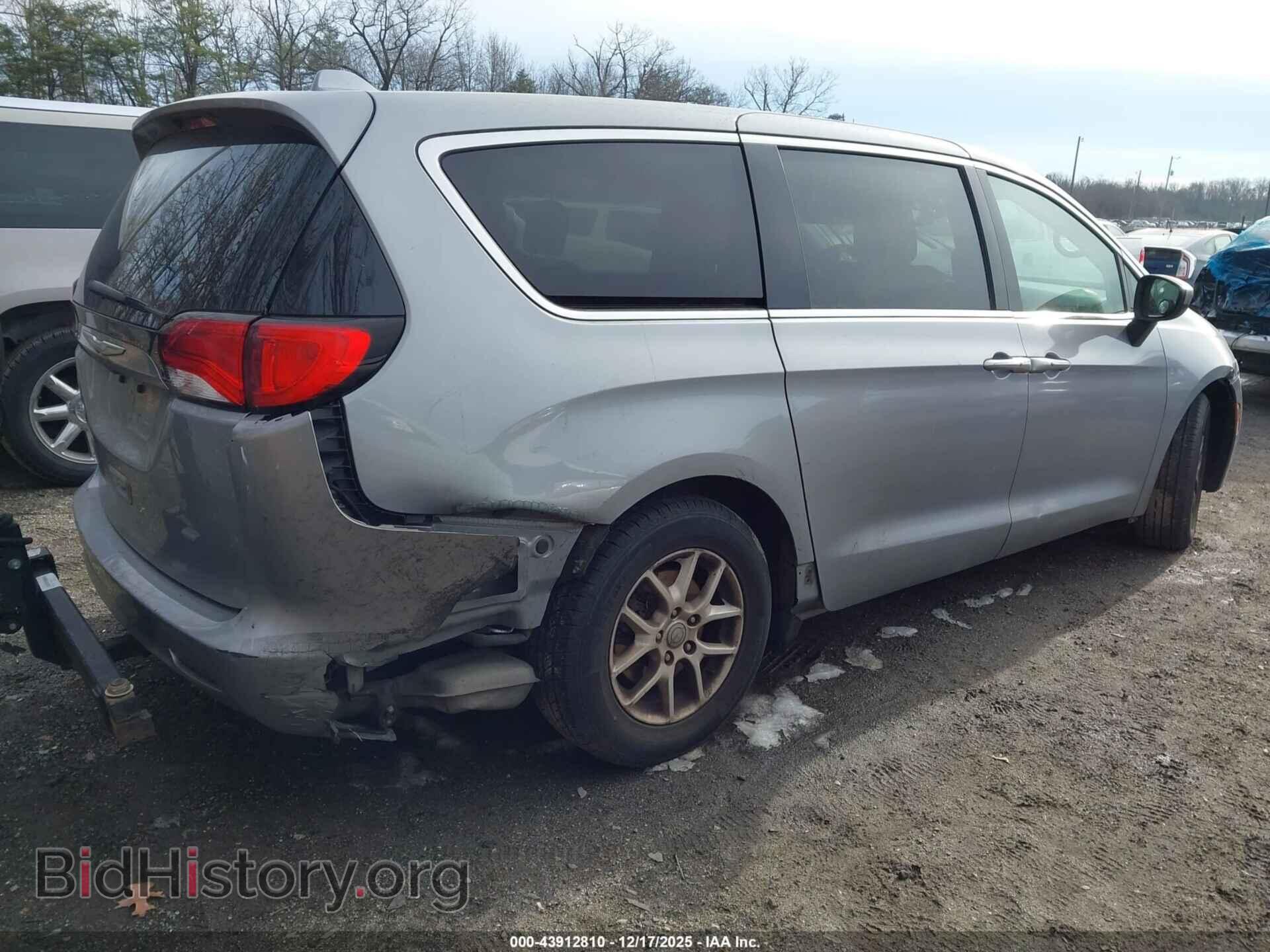 2017 CHRYSLER PACIFICA - VIN: 2C4RC1DG6HR502217 - Photo 4