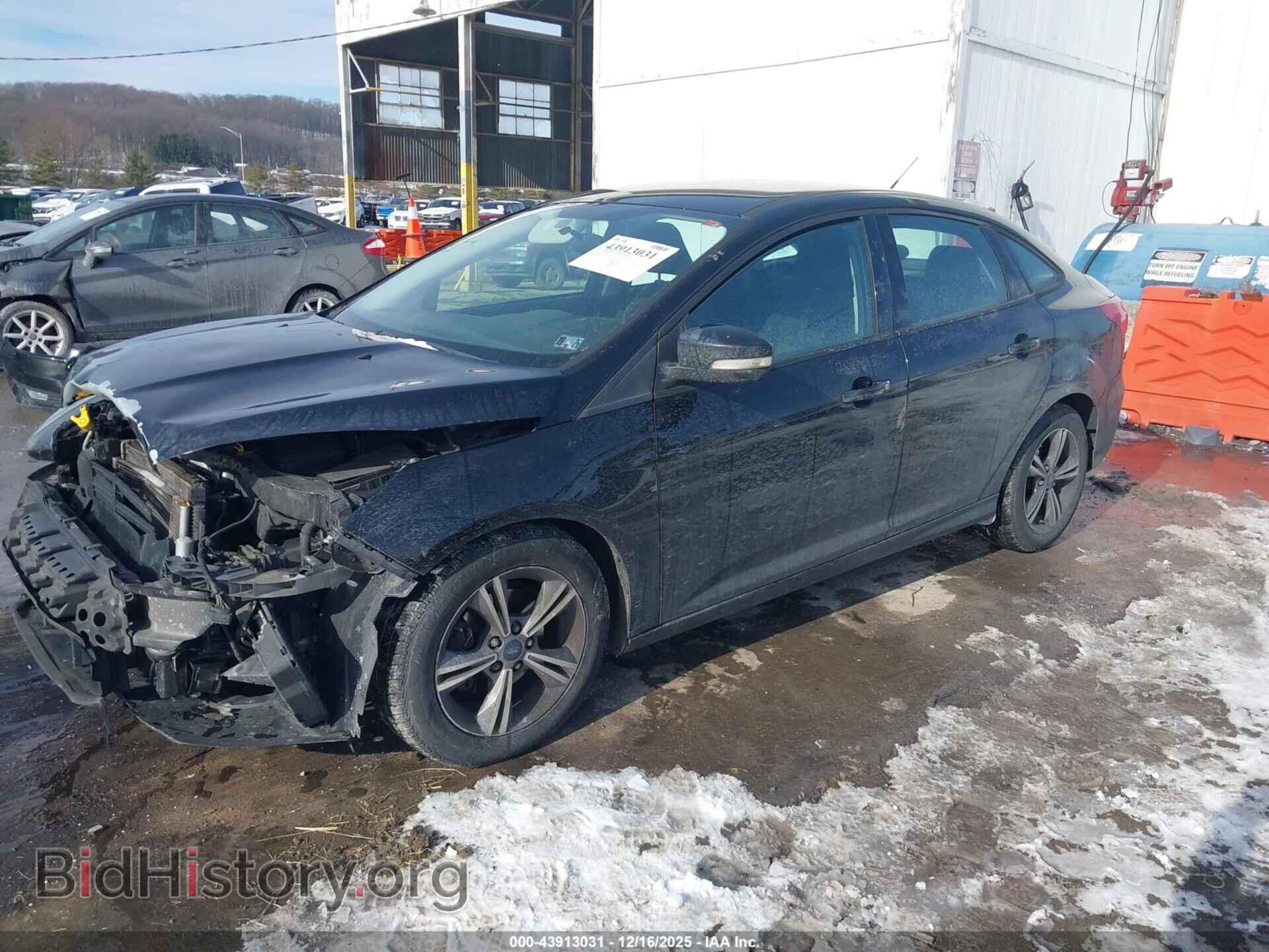 2017 FORD FOCUS - VIN: 1FADP3FE6HL260243 - Фото 2