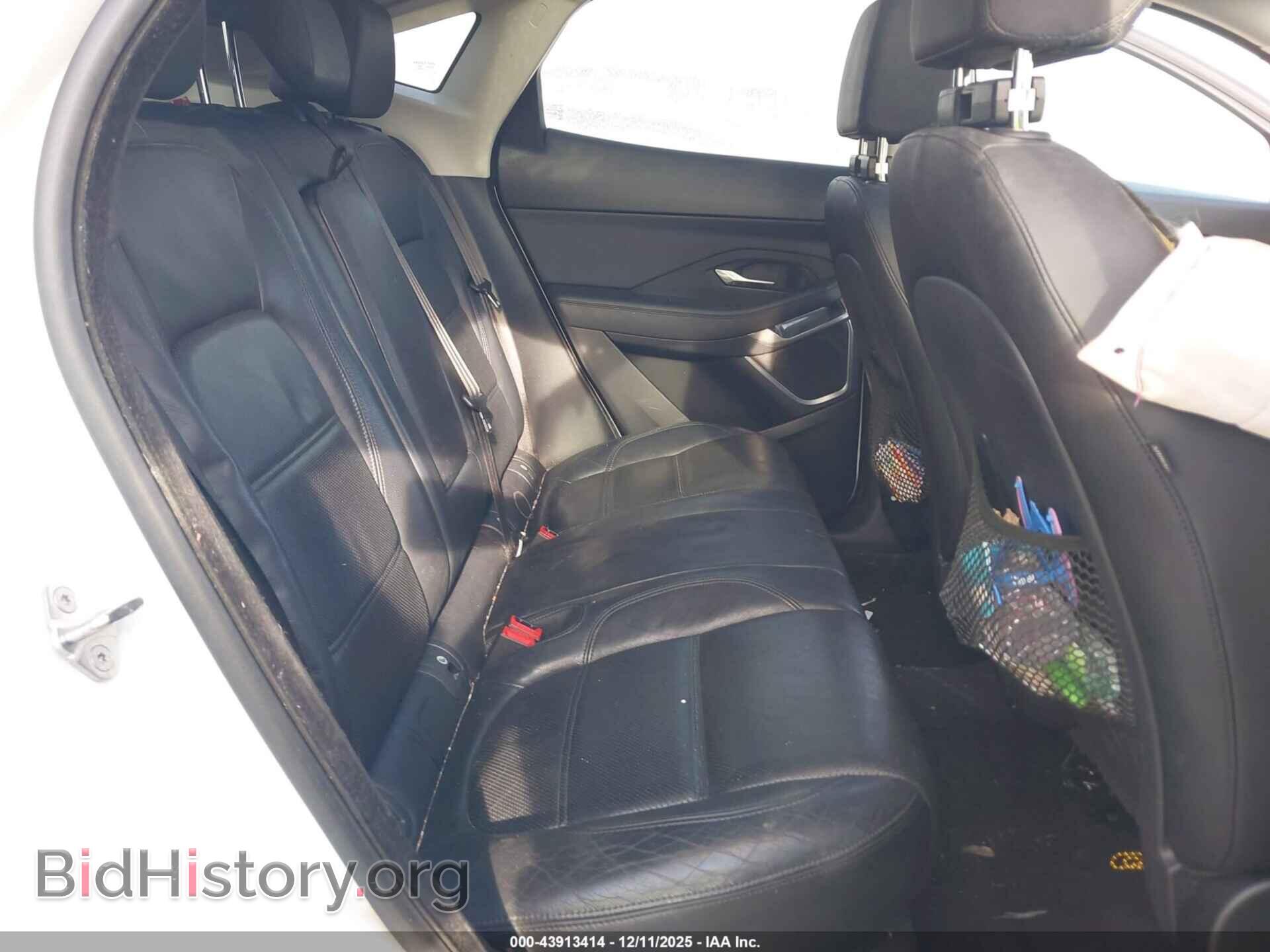 2019 JAGUAR E-PACE - VIN: SADFJ2FX4K1Z71513 - Photo 8