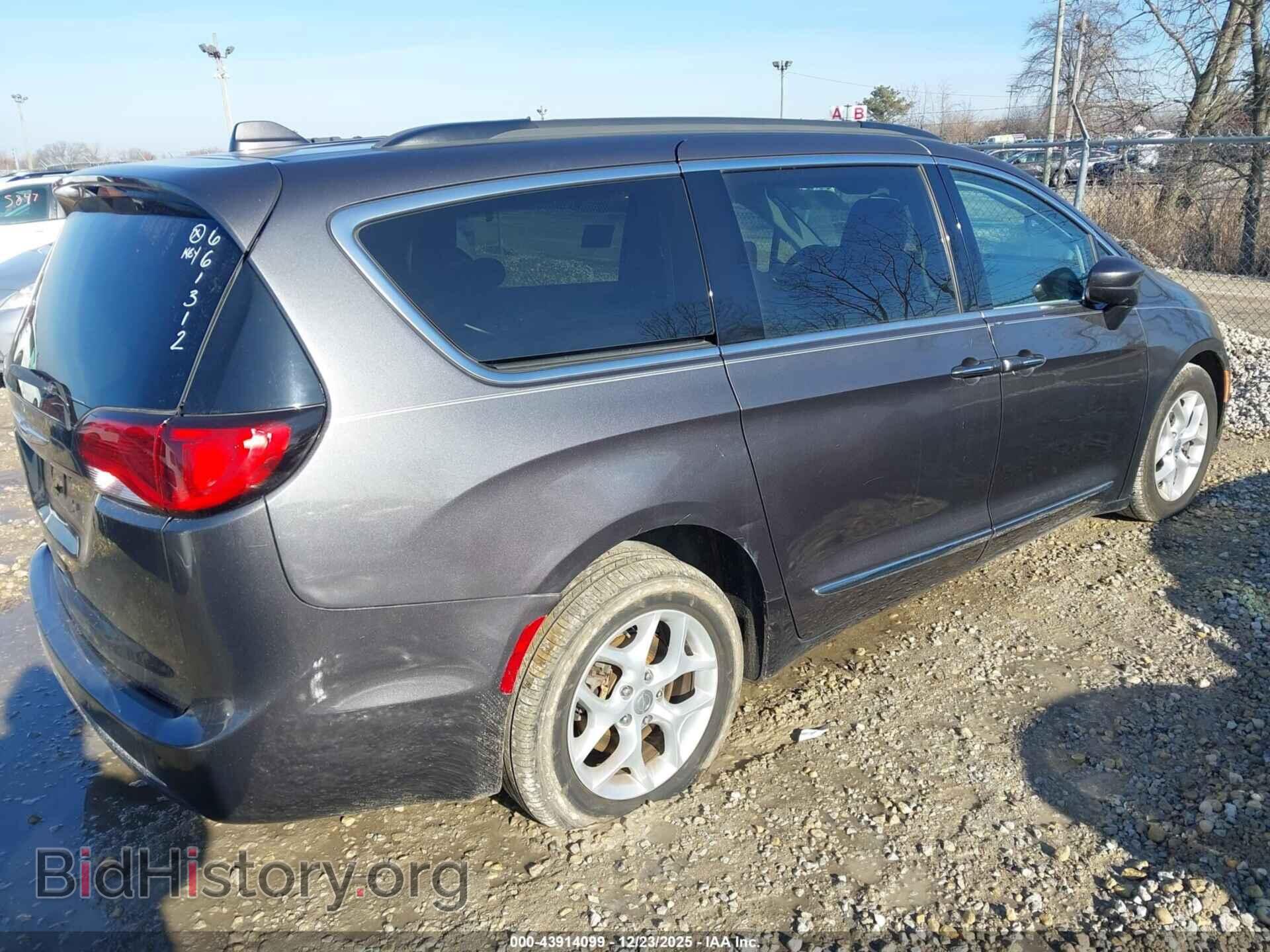 2017 CHRYSLER PACIFICA - VIN: 2C4RC1BG1HR661312 - Фото 4