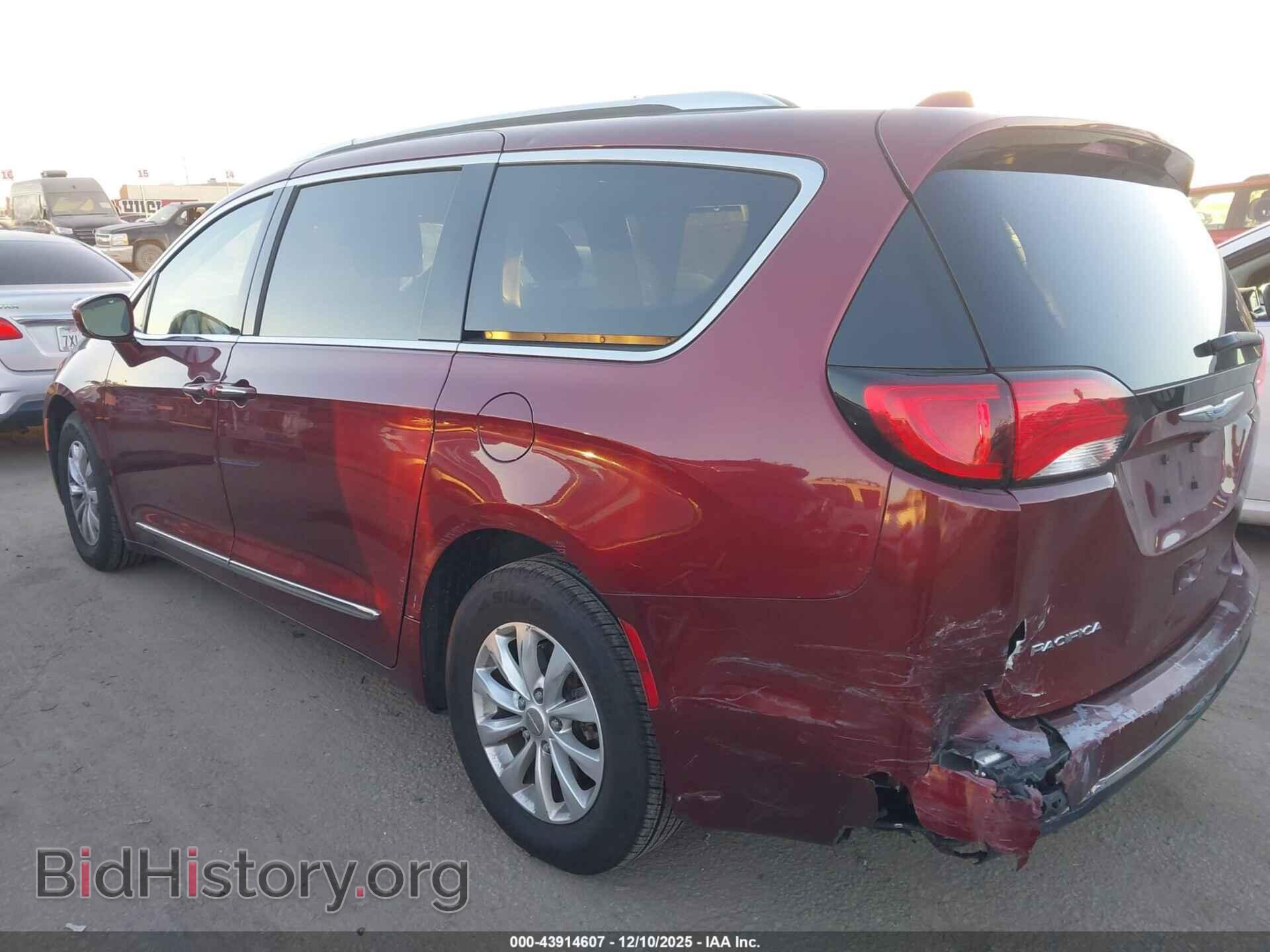 2019 CHRYSLER PACIFICA - VIN: 2C4RC1BG0KR527415 - Фото 3