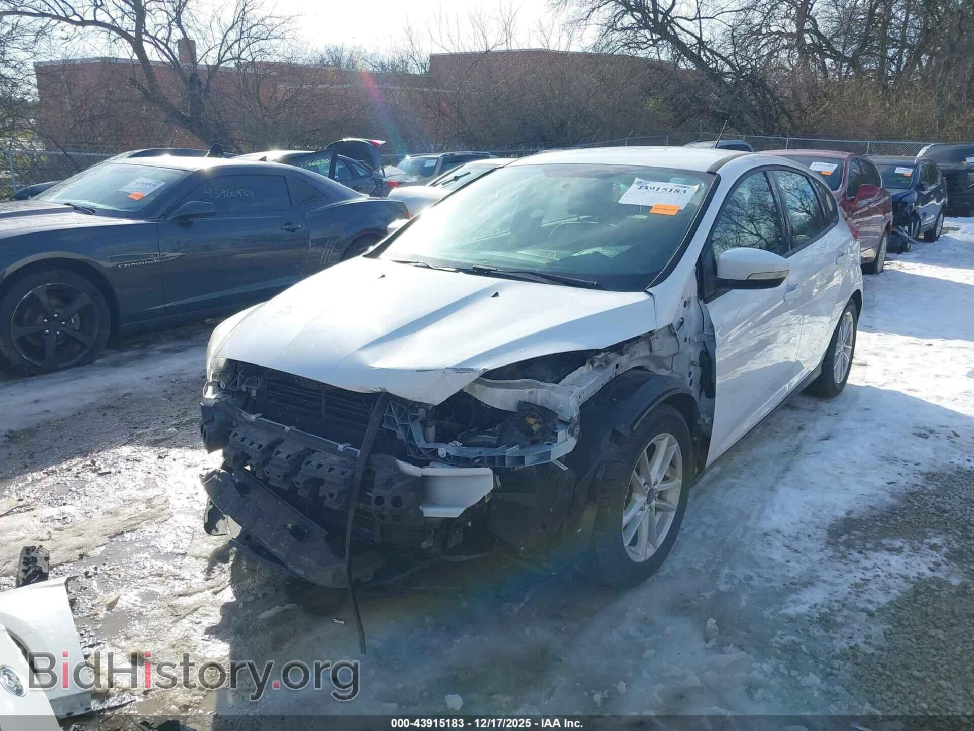 2017 FORD FOCUS - VIN: 1FADP3K21HL280167 - Фото 2