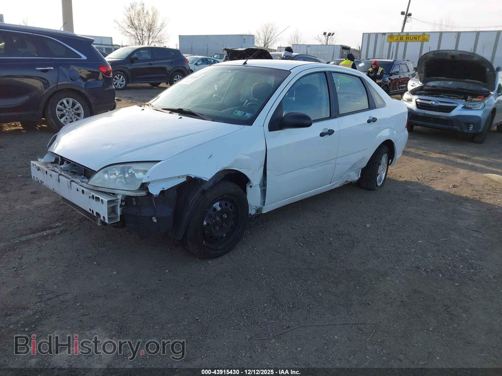 2006 FORD FOCUS - VIN: 1FAHP34N16W254463 - Фото 2