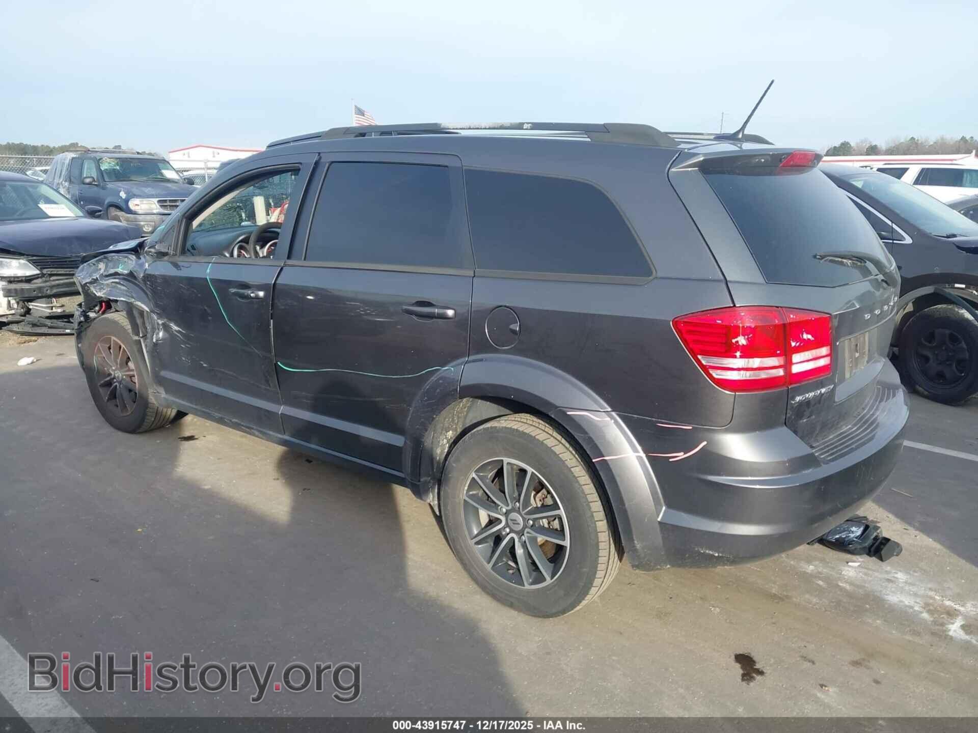 2018 DODGE JOURNEY - VIN: 3C4PDCAB0JT309640 - Фото 3