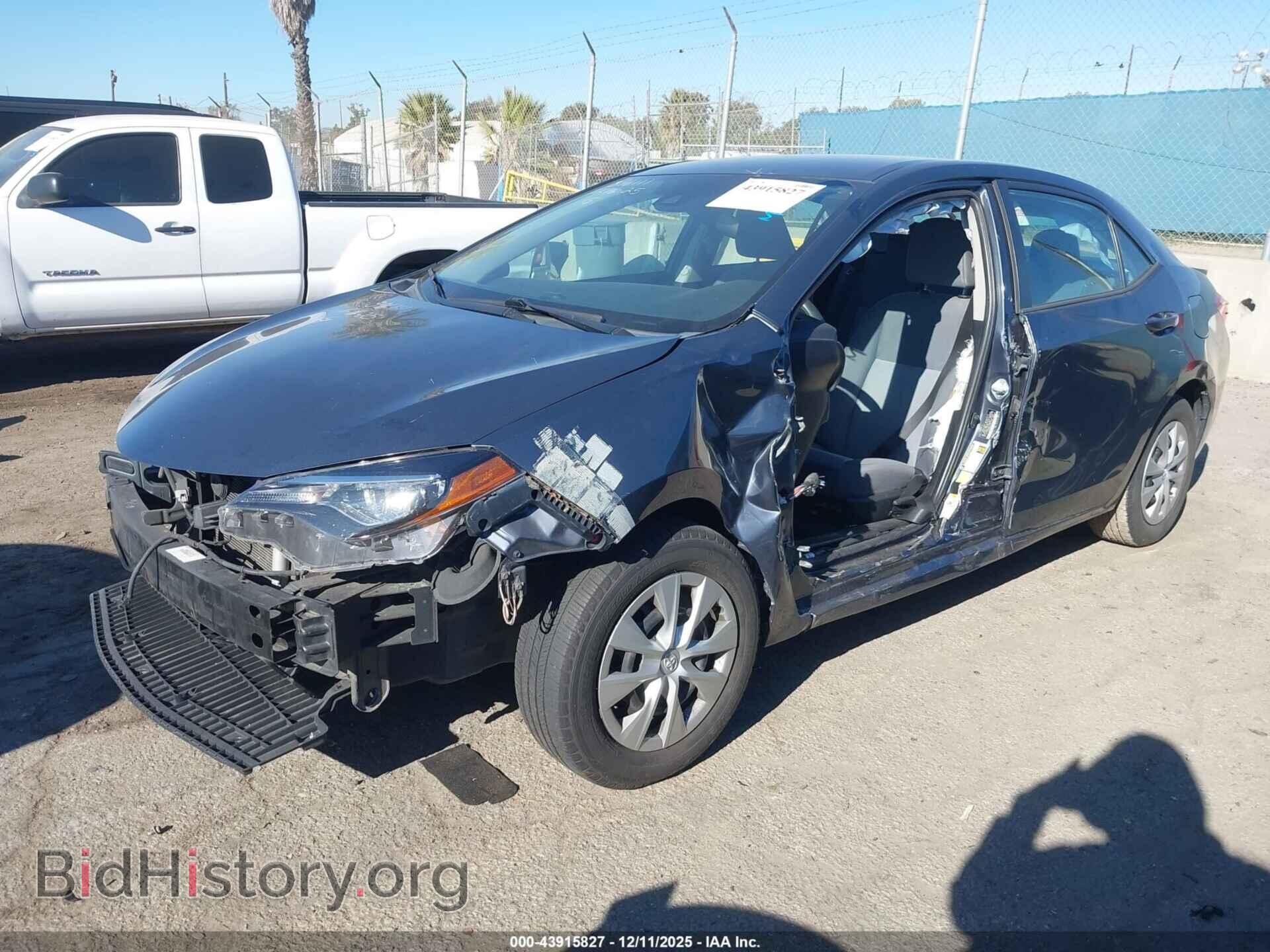2017 TOYOTA COROLLA - VIN: 5YFBURHE3HP657779 - Фото 2