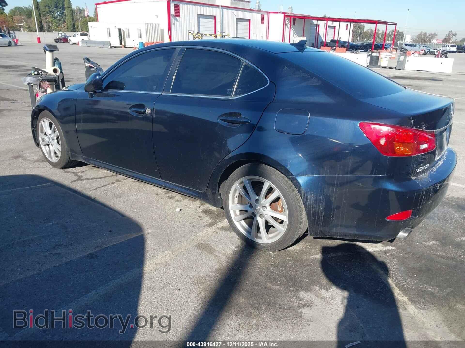 2007 LEXUS IS 250 - VIN: JTHBK262372056647 - Photo 3