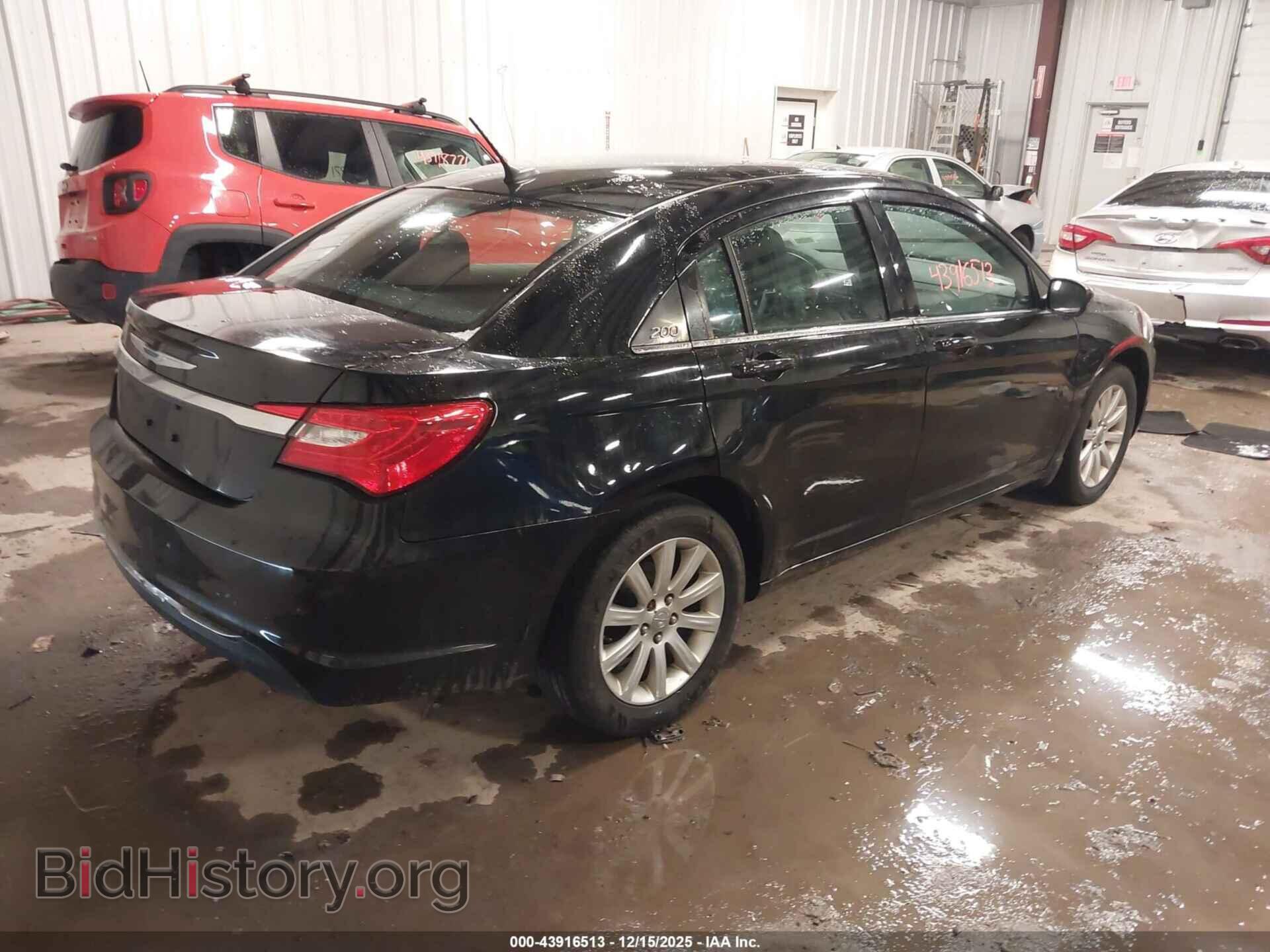 2014 CHRYSLER 200 - VIN: 1C3CCBBB7EN192465 - Фото 4