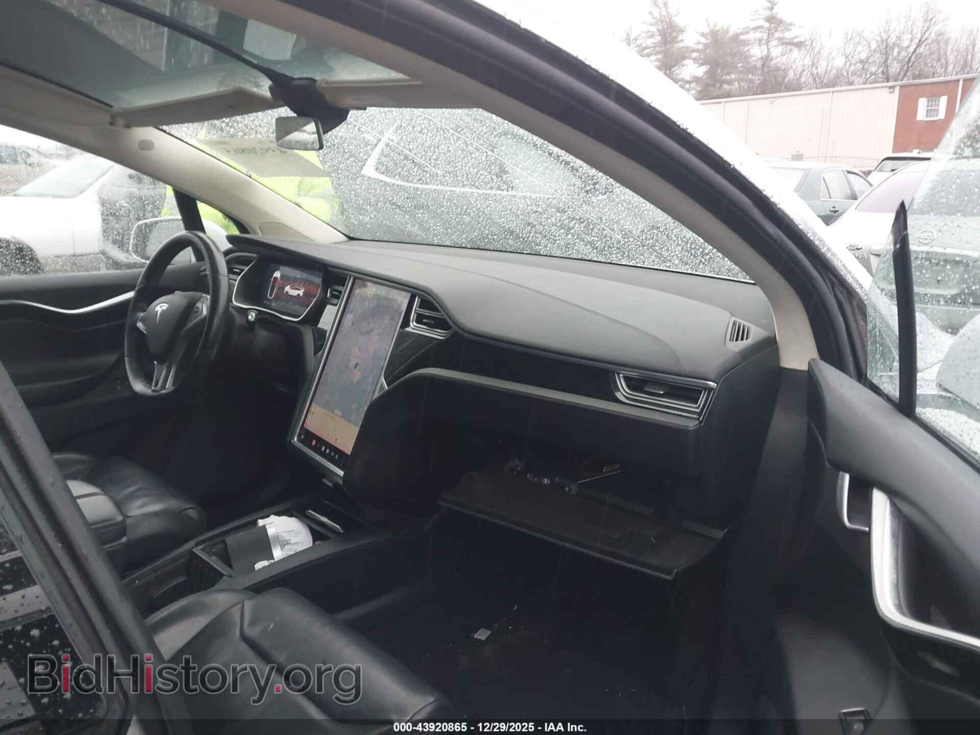 2016 TESLA MODEL X - VIN: 5YJXCBE41GF005054 - Photo 5