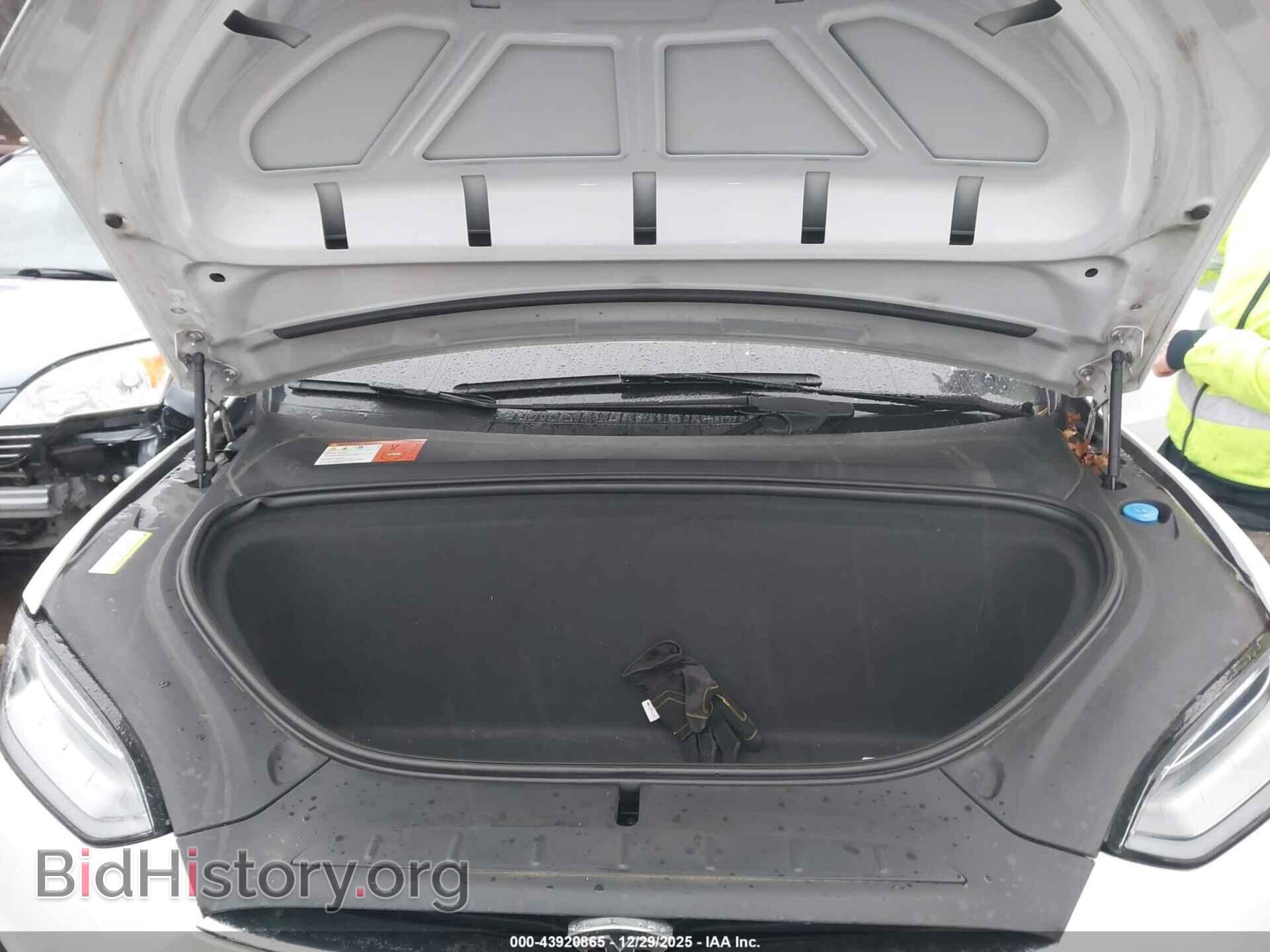2016 TESLA MODEL X - VIN: 5YJXCBE41GF005054 - Photo 10
