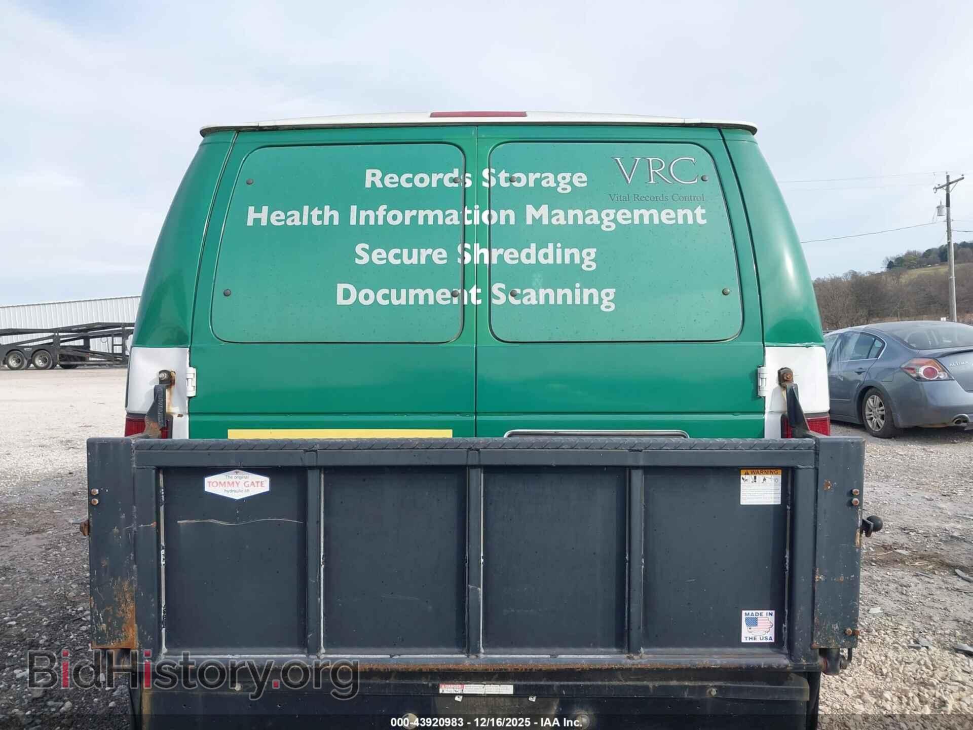 2011 FORD E-250 - VIN: 1FTNE2EW3BDB15641 - Фото 16