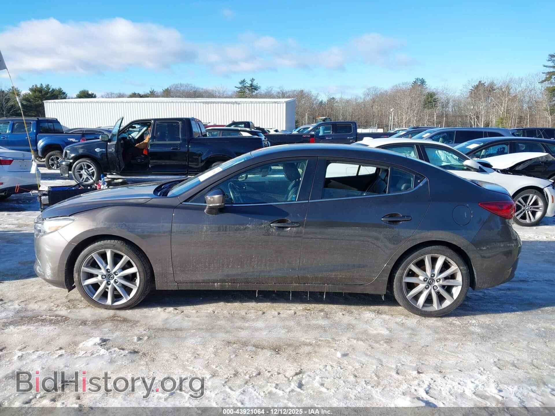 2017 MAZDA MAZDA3 - VIN: 3MZBN1V71HM111782 - Фото 14