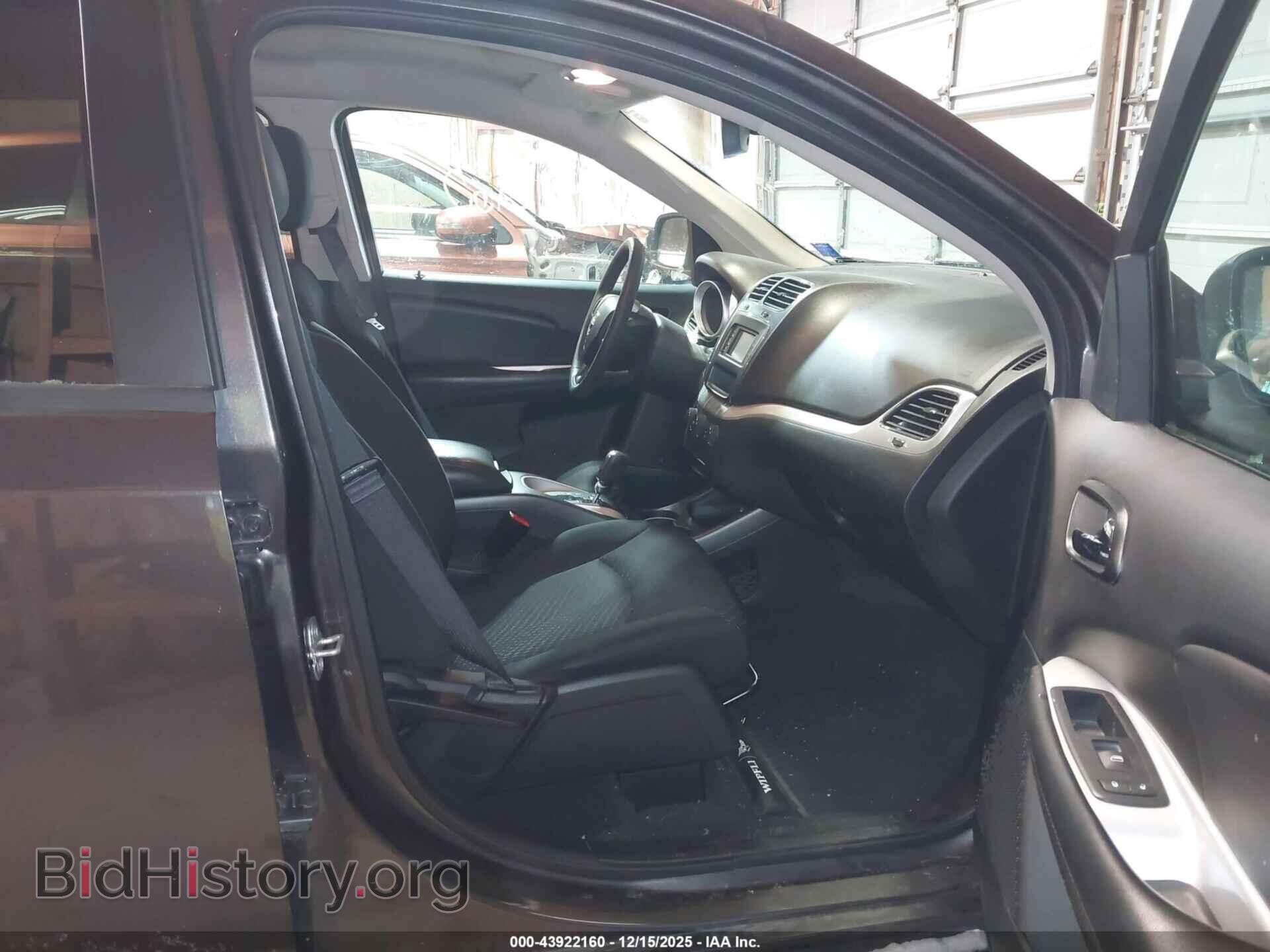 2019 DODGE JOURNEY - VIN: 3C4PDCAB4KT746574 - Фото 5