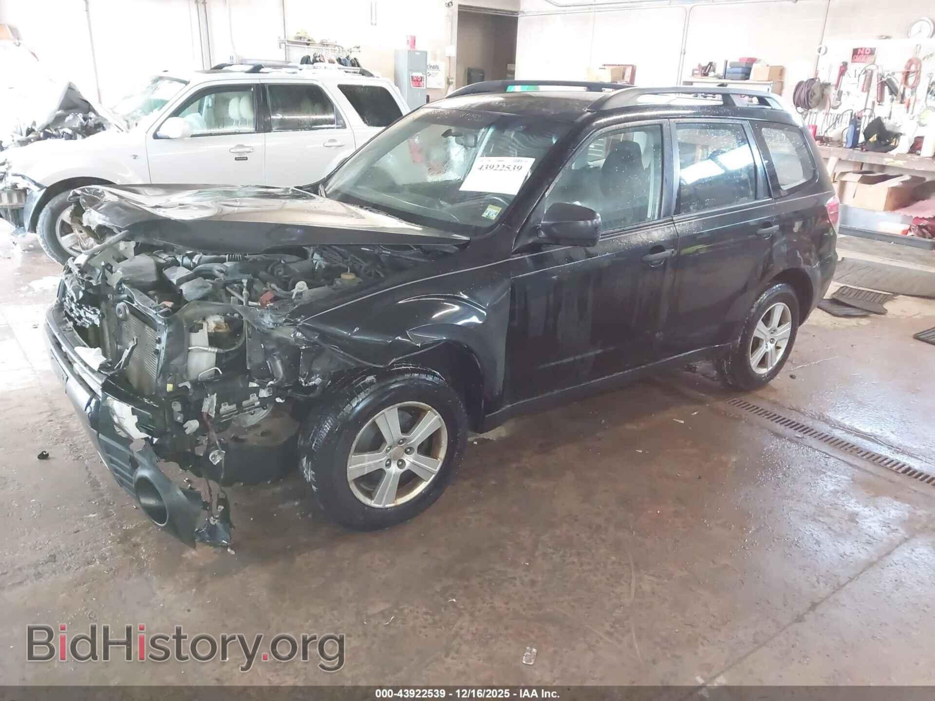 2012 SUBARU FORESTER - VIN: JF2SHBBC7CH406918 - Фото 2