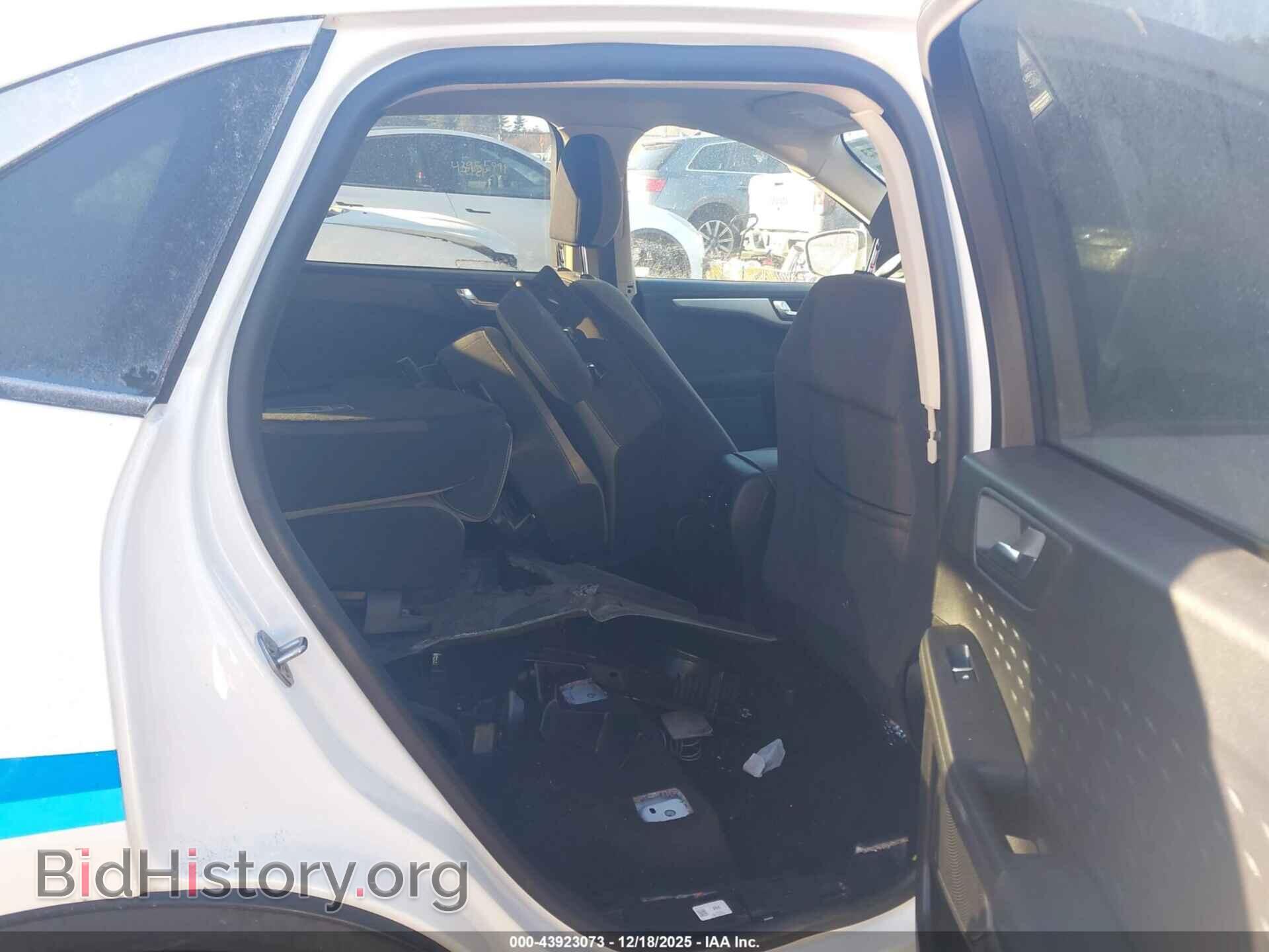2020 FORD ESCAPE - VIN: 1FMCU9G61LUA33663 - Photo 8