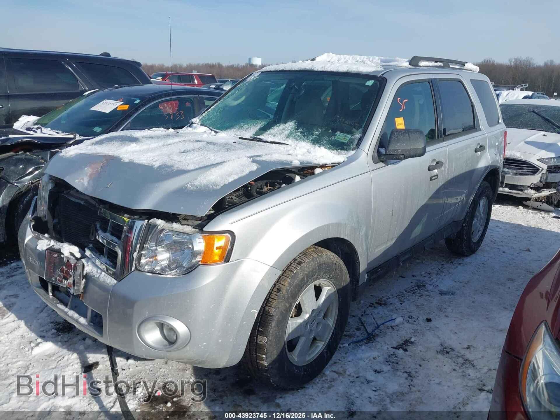 2011 FORD ESCAPE - VIN: 1FMCU9D72BKB04053 - Фото 2