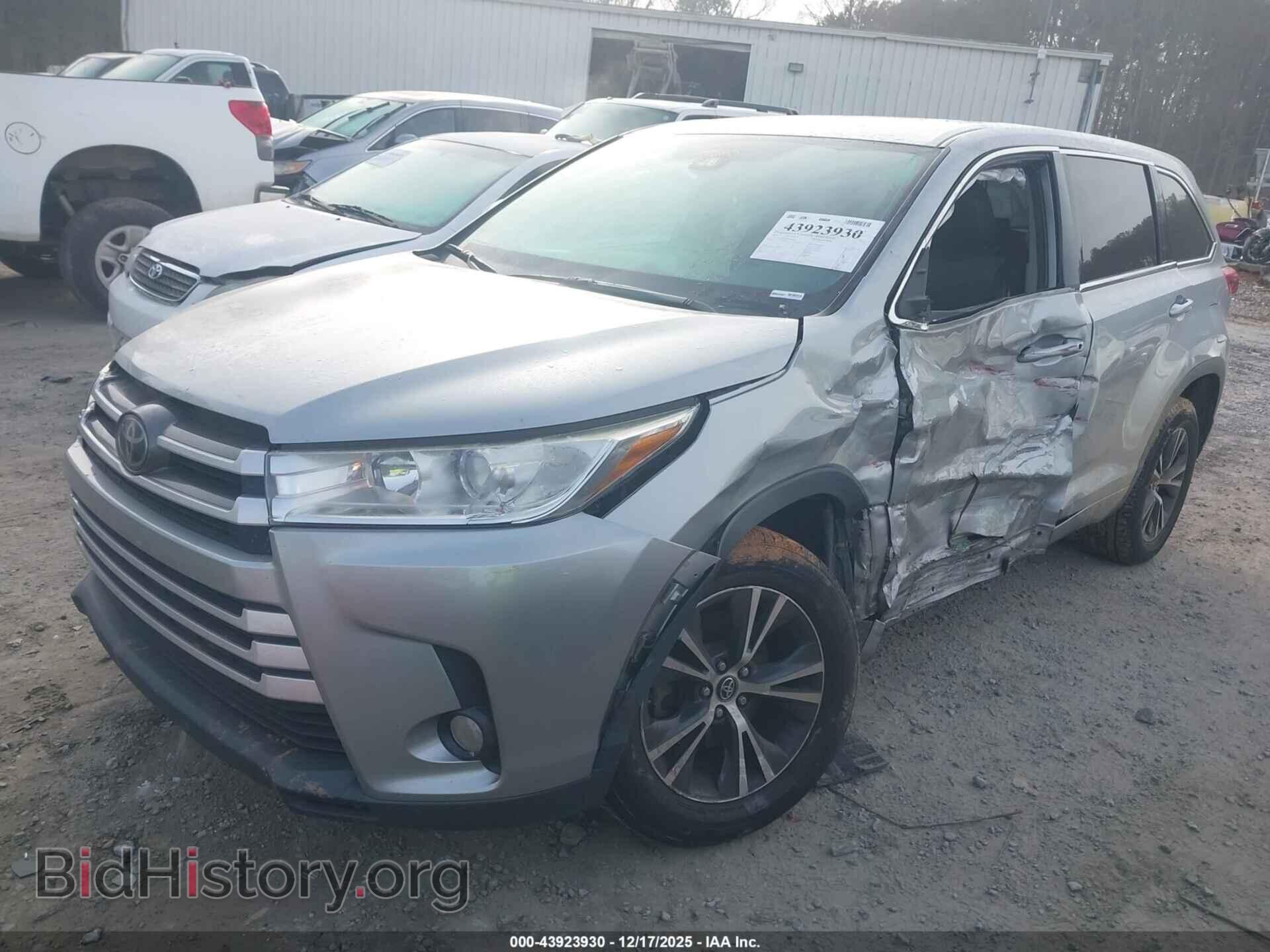2018 TOYOTA HIGHLANDER - VIN: 5TDZZRFH8JS286161 - Фото 2