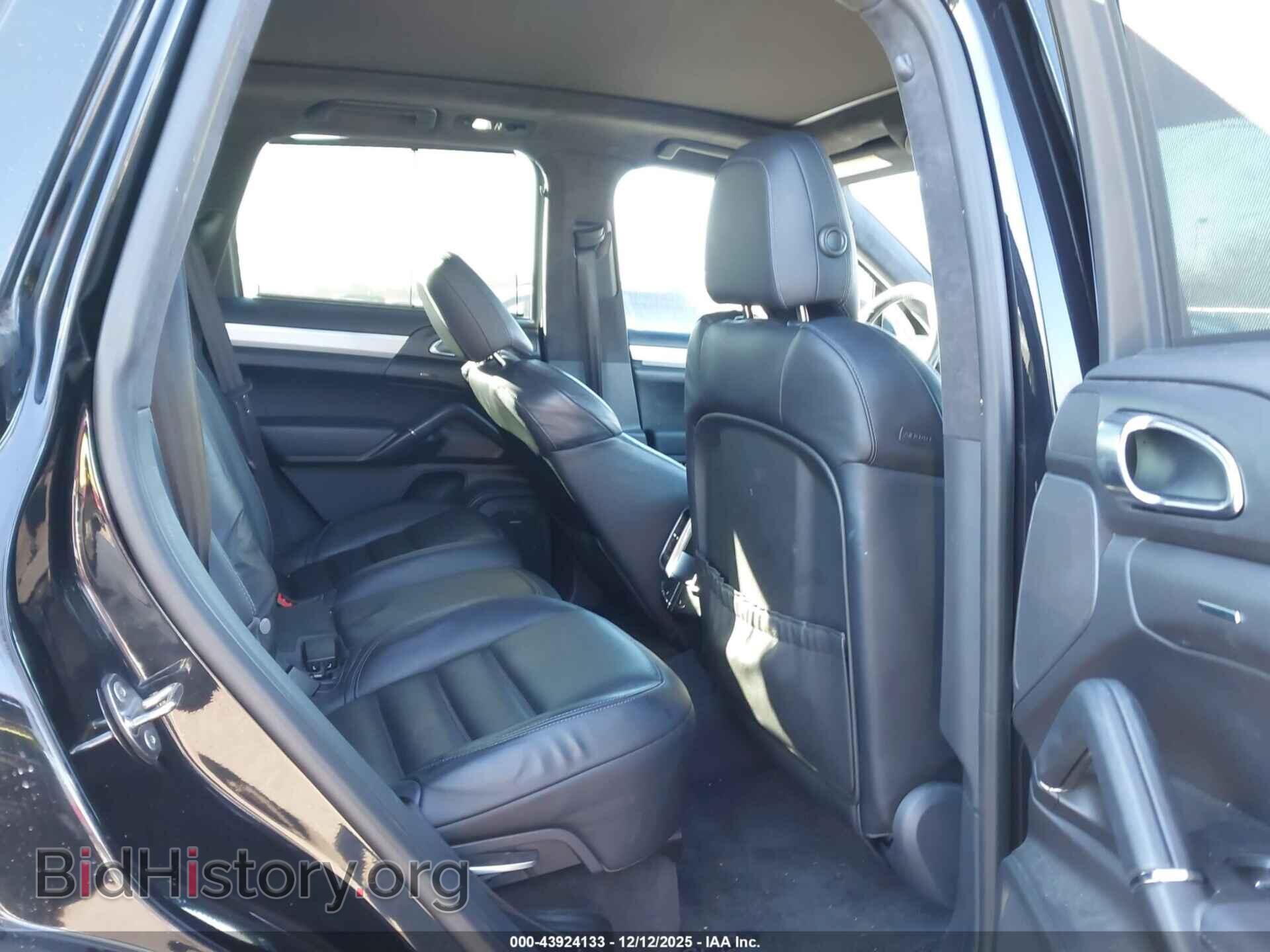 2015 PORSCHE CAYENNE - VIN: WP1AC2A25FLA80618 - Фото 8