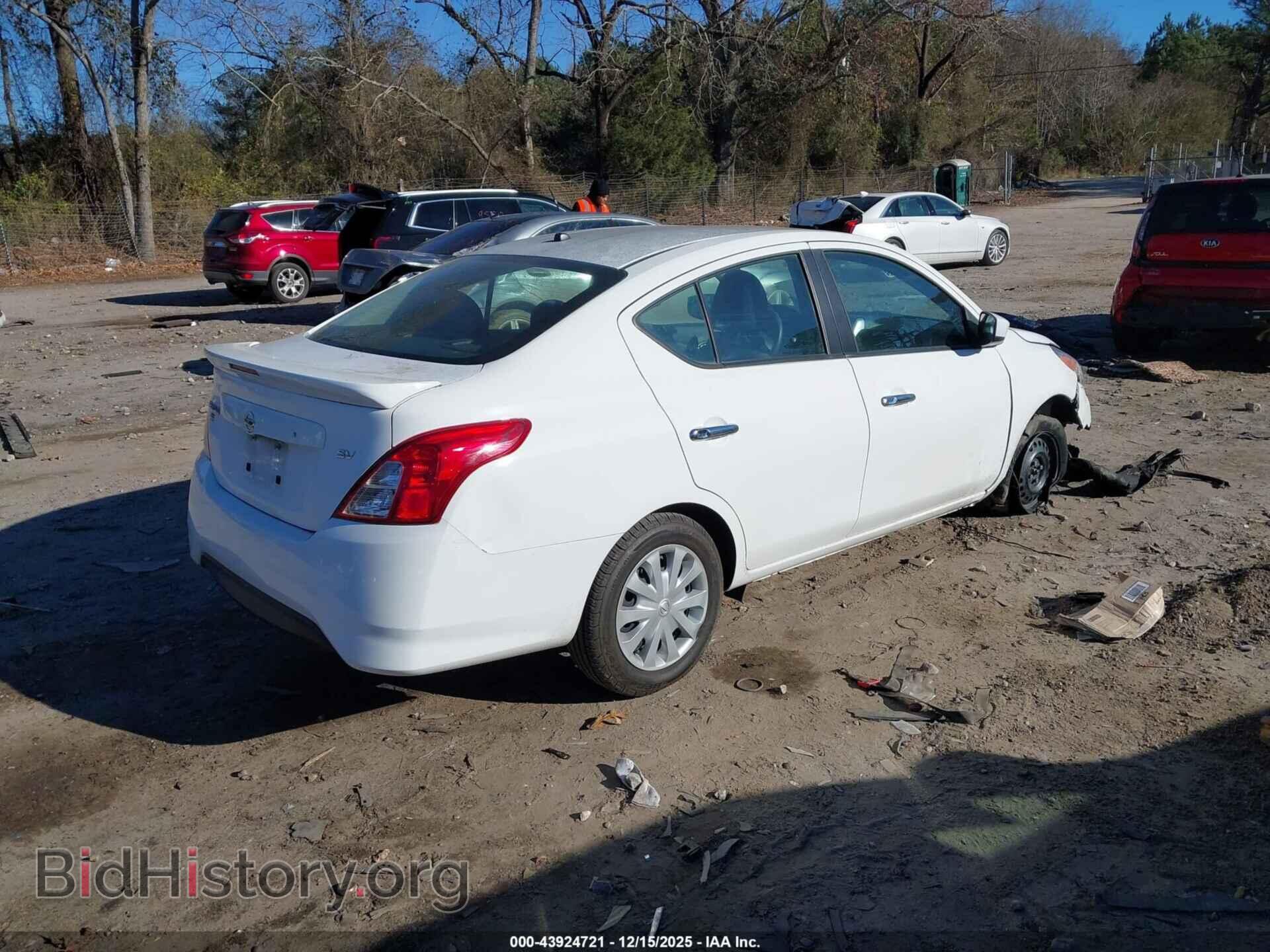 2019 NISSAN VERSA - VIN: 3N1CN7AP3KL851057 - Фото 4