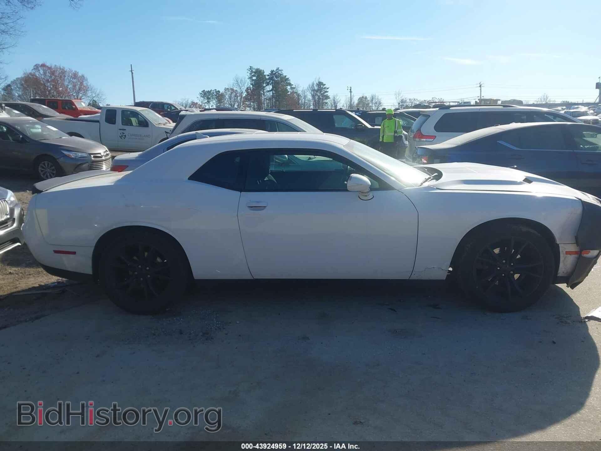 2016 DODGE CHALLENGER - VIN: 2C3CDZAG4GH279819 - Photo 13