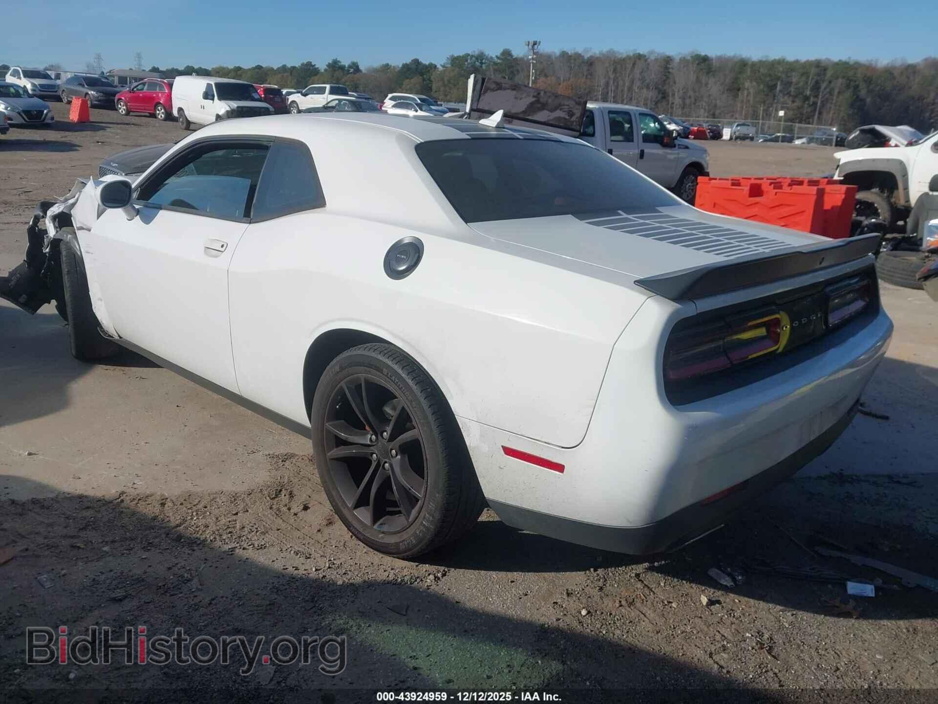 2016 DODGE CHALLENGER - VIN: 2C3CDZAG4GH279819 - Photo 3