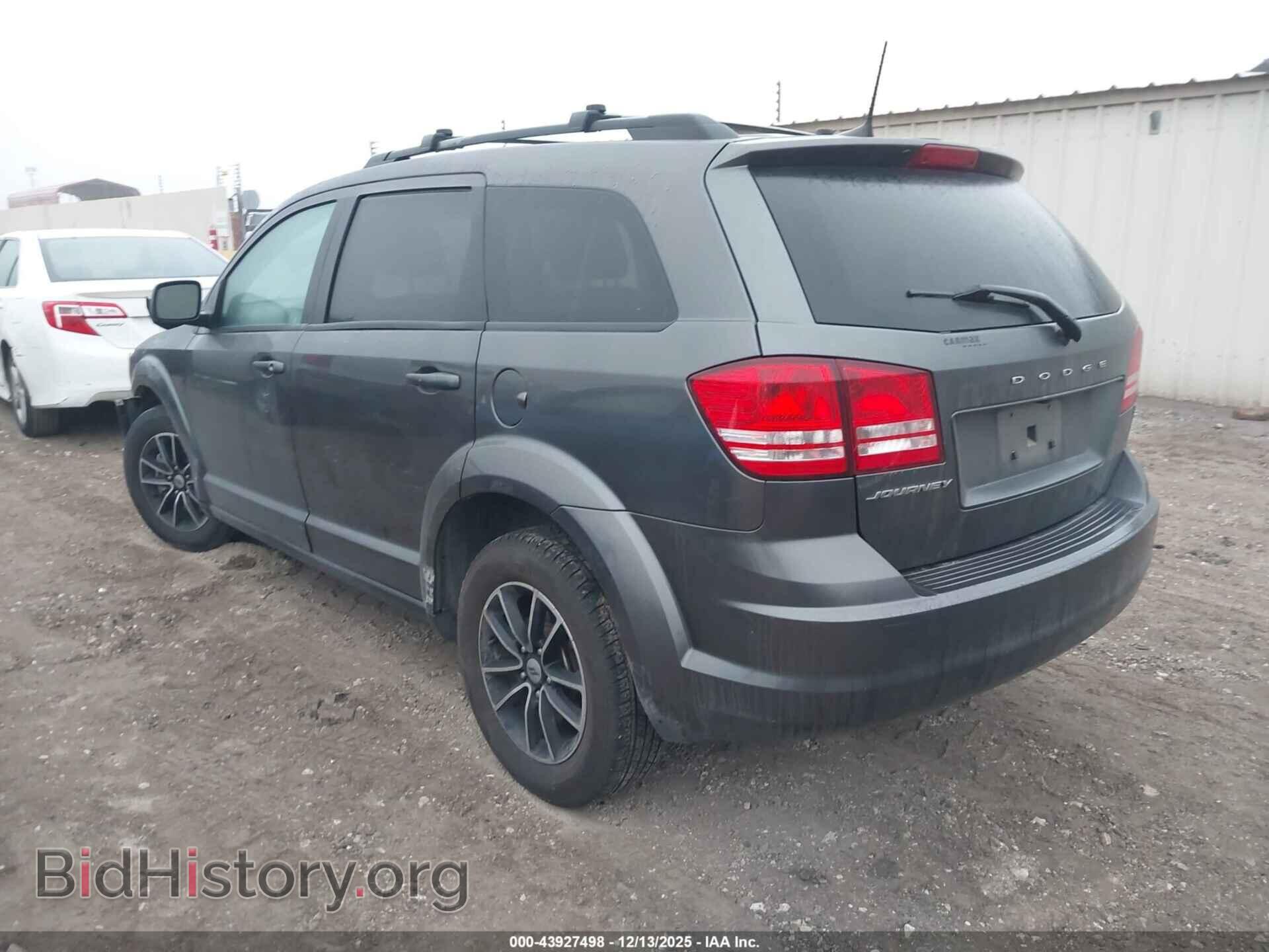 2018 DODGE JOURNEY - VIN: 3C4PDCAB8JT517829 - Фото 3