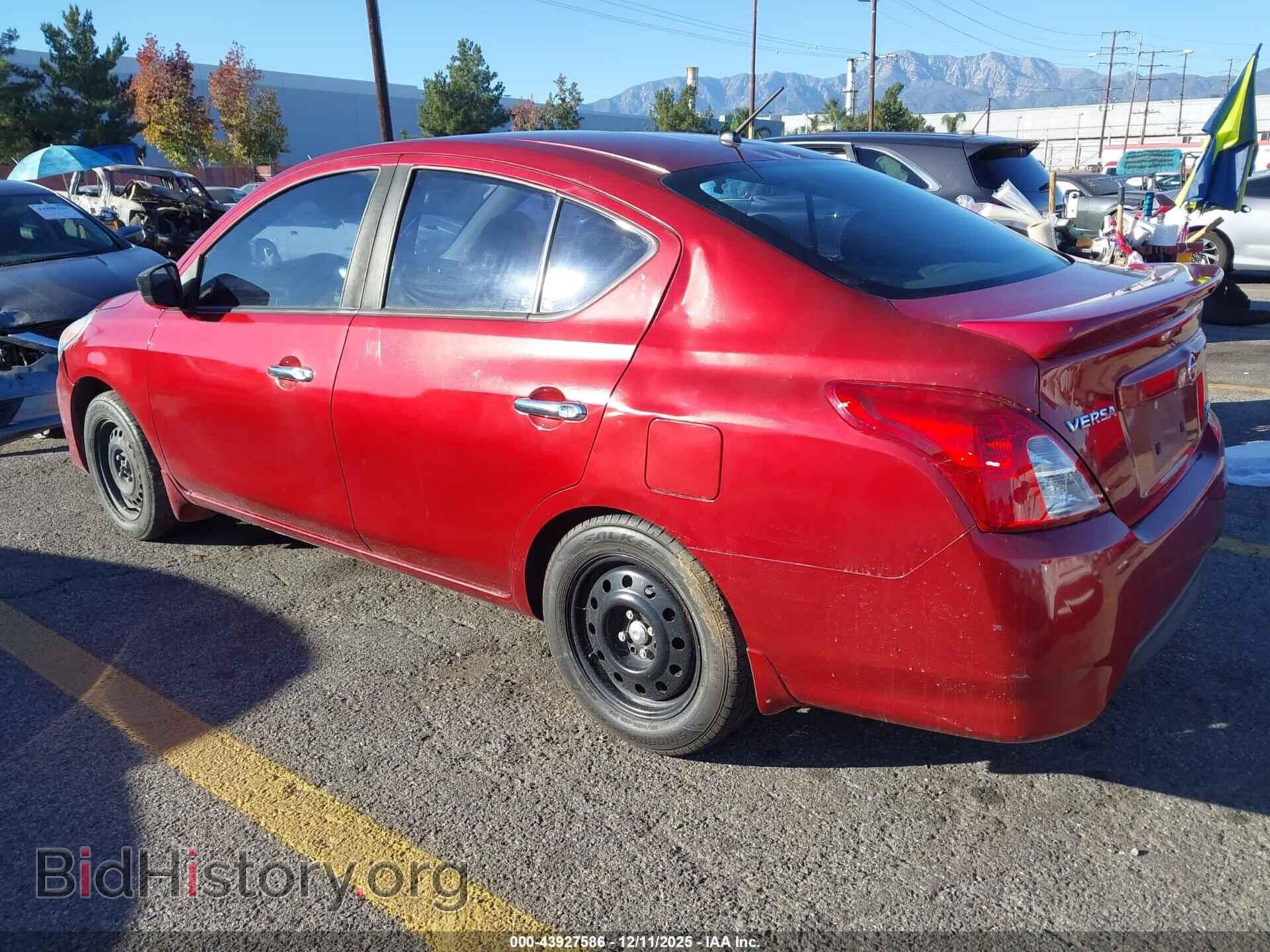 2017 NISSAN VERSA - VIN: 3N1CN7AP3HL821548 - Фото 3