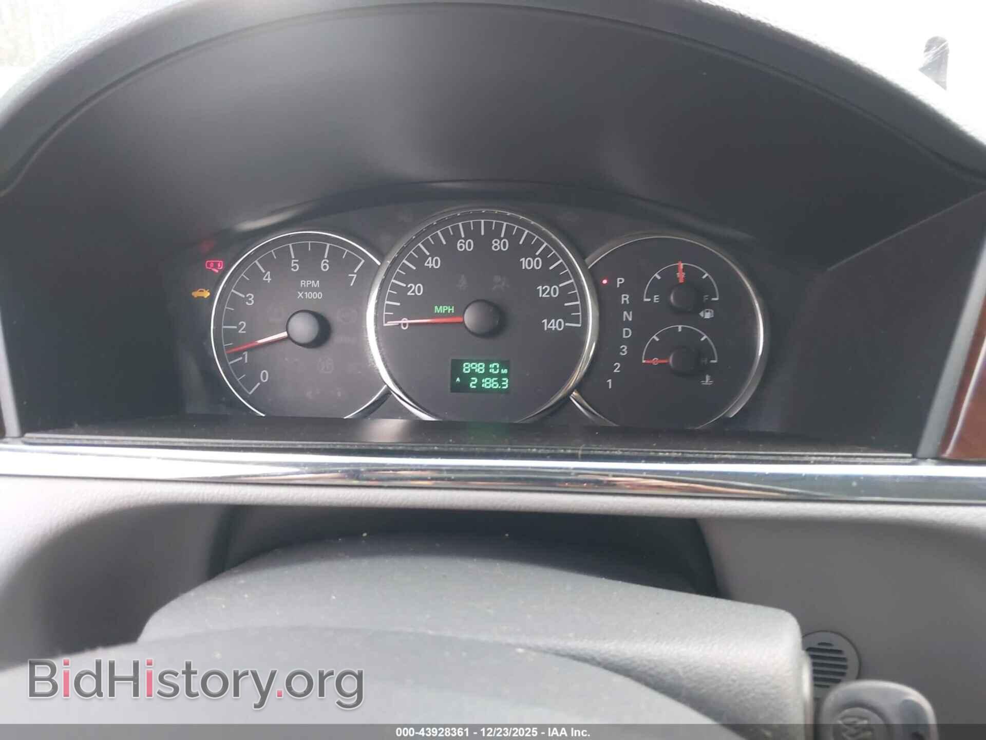 2007 BUICK LACROSSE - VIN: 2G4WC582771188045 - Фото 7