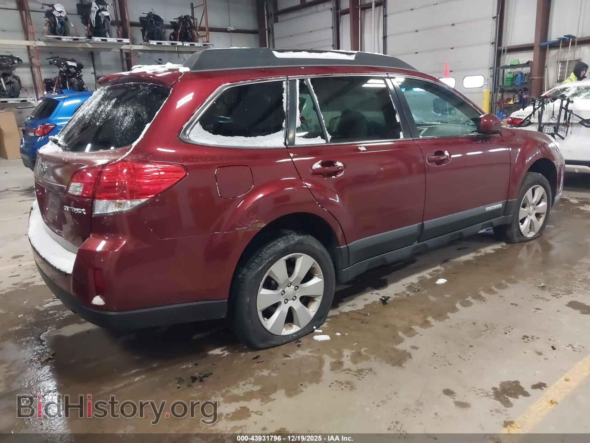 2011 SUBARU OUTBACK - VIN: 4S4BRCCC2B3434584 - Фото 4