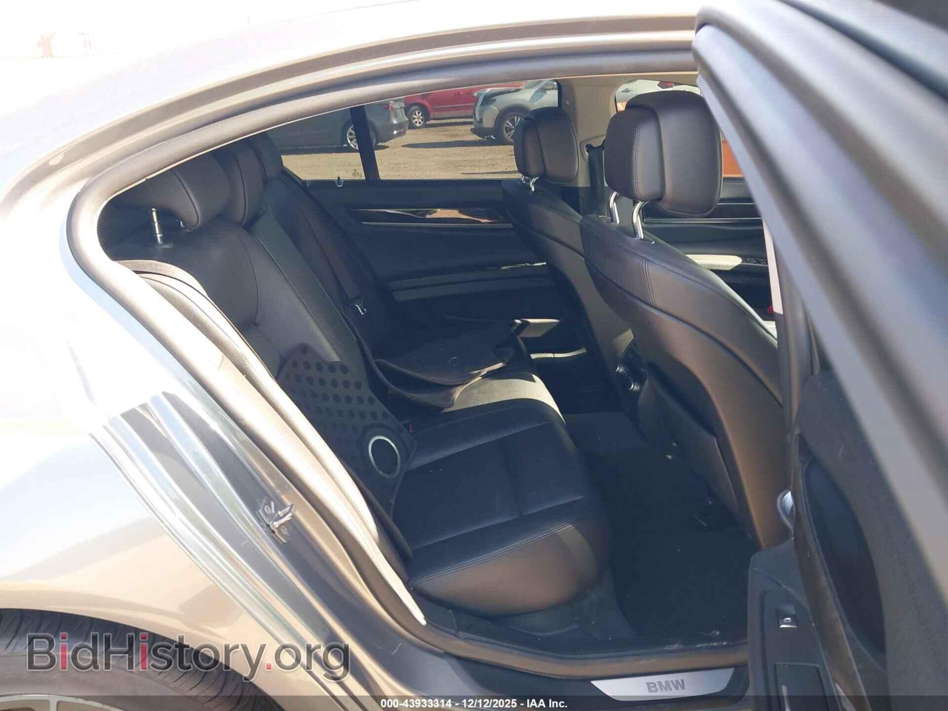 2012 BMW 740I - VIN: WBAKA4C50CDS99472 - Фото 8