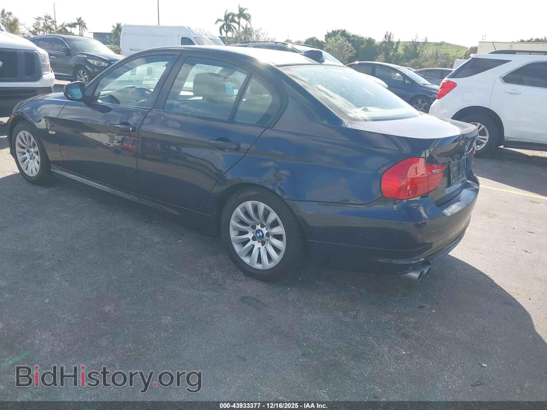 2009 BMW 328I - VIN: WBAPH77599NL84164 - Фото 3