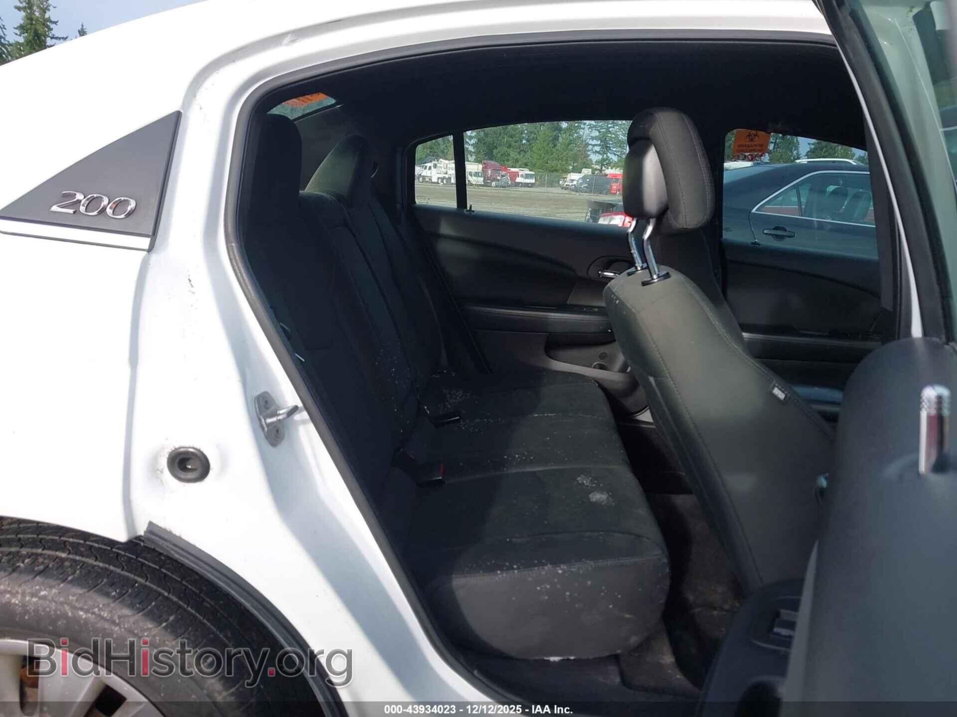 2011 CHRYSLER 200 - VIN: 1C3BC4FB3BN563957 - Photo 8