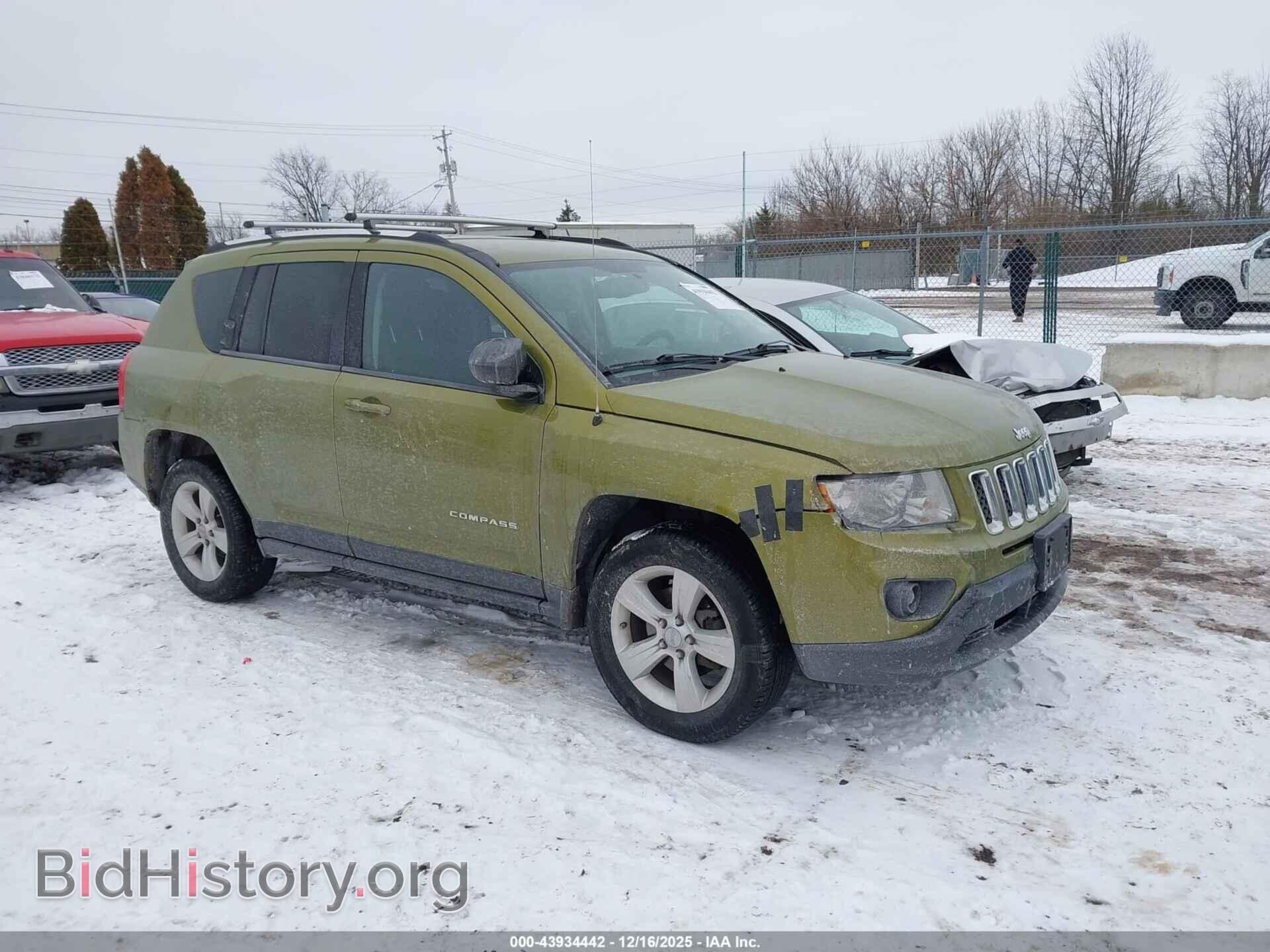Photo 1C4NJDEB7CD574306 - JEEP COMPASS 2012