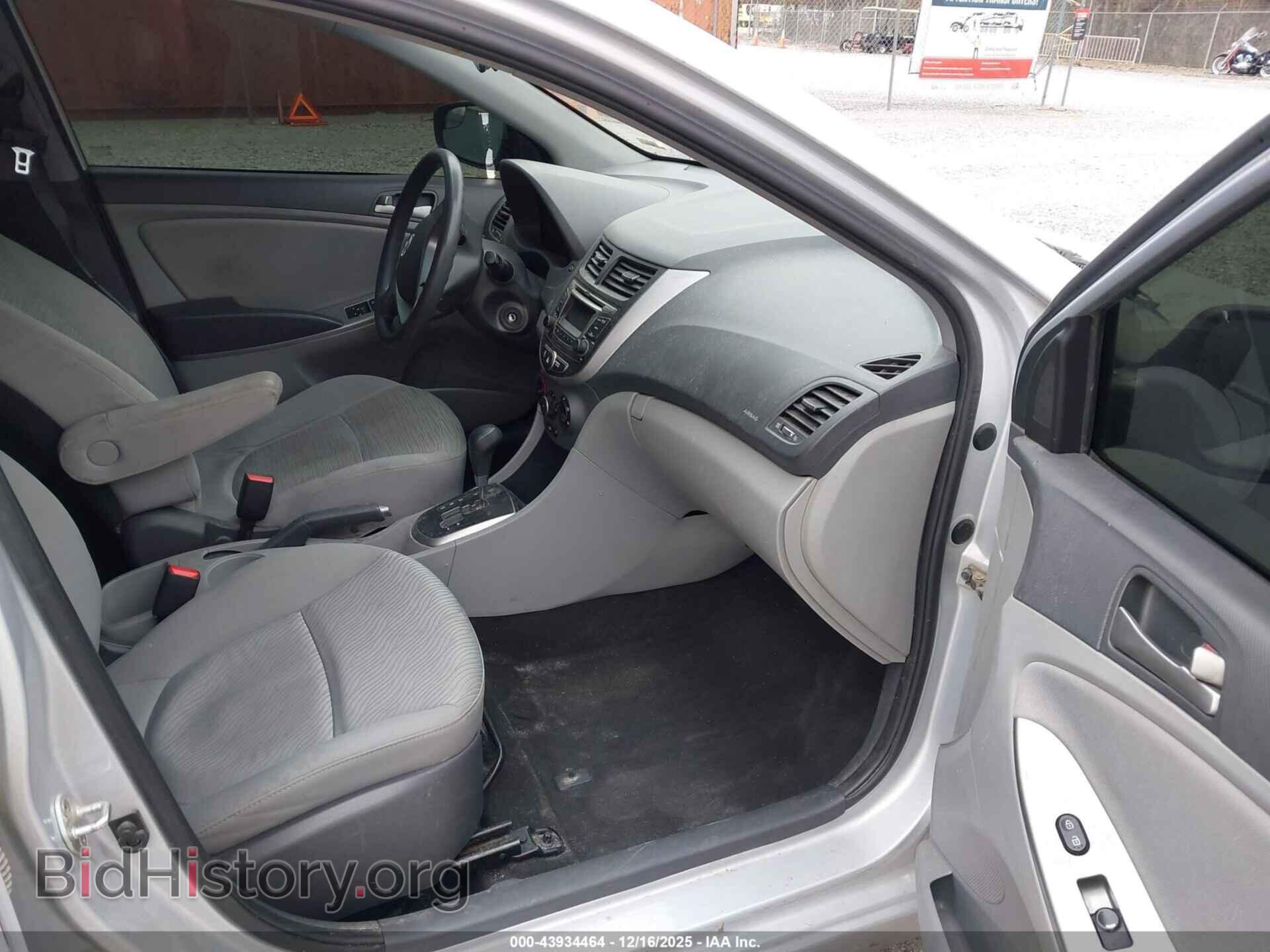 2016 HYUNDAI ACCENT - VIN: KMHCT4AE4GU044197 - Фото 5