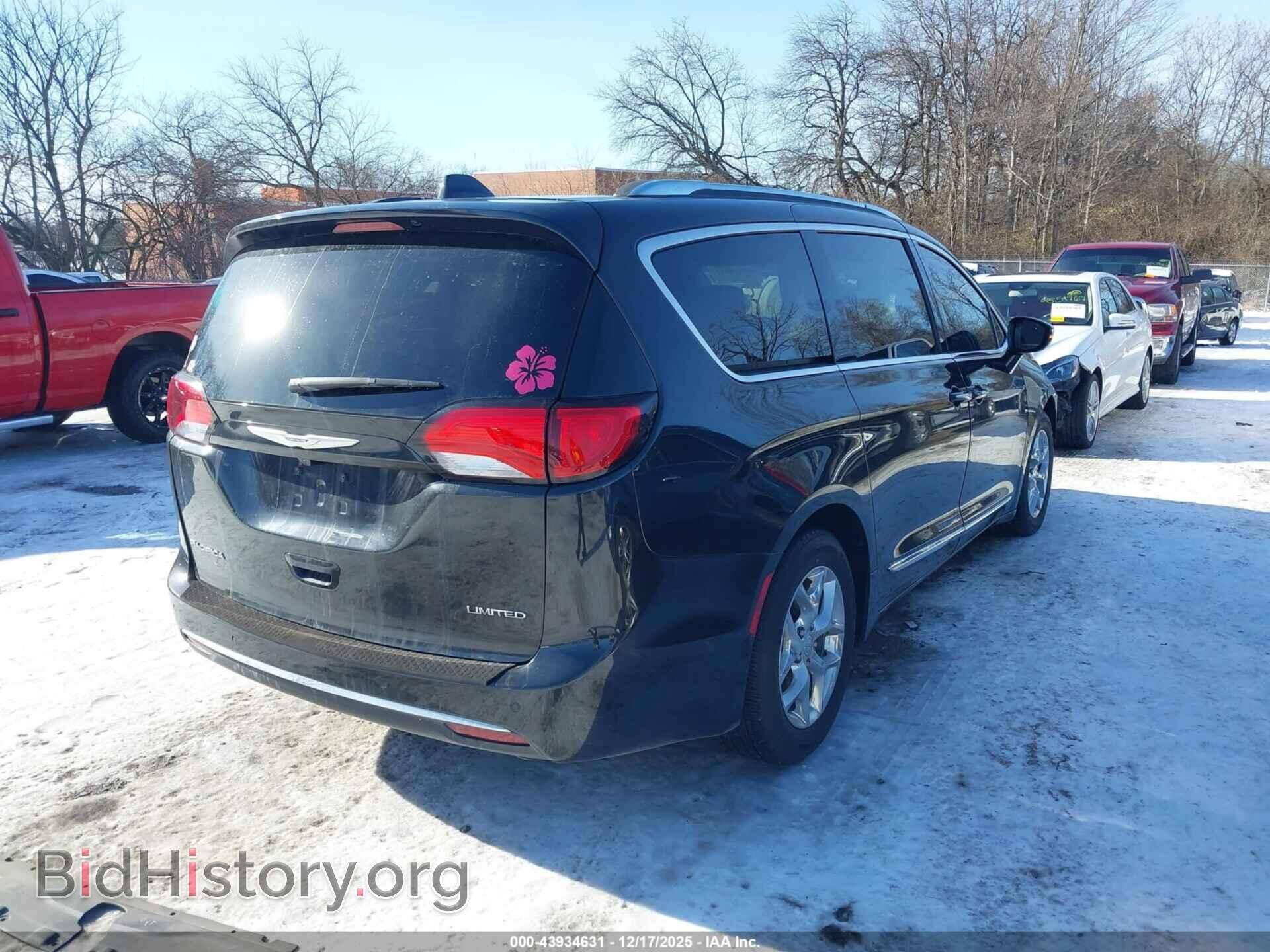 2019 CHRYSLER PACIFICA - VIN: 2C4RC1GG2KR552129 - Photo 4