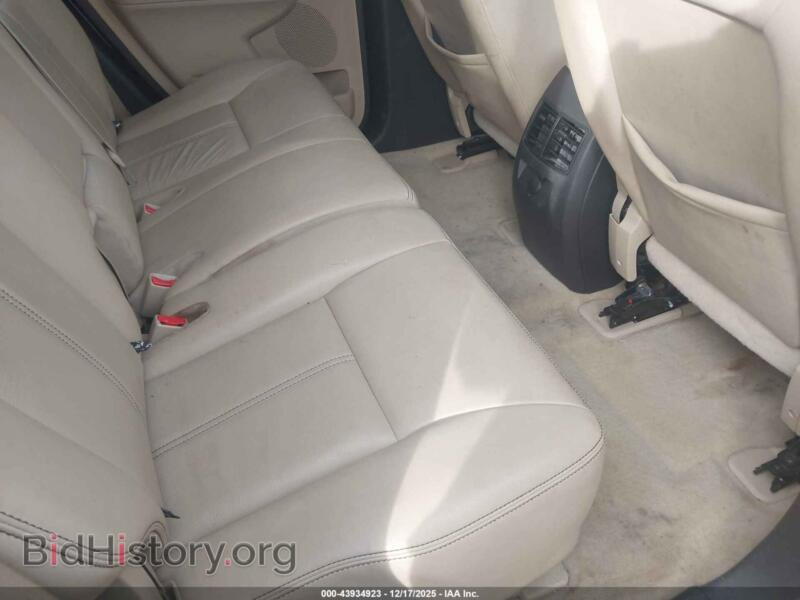 2010 Ford EDGE (VIN 2FMDK3KC1ABB41739) — фото 8 из 16