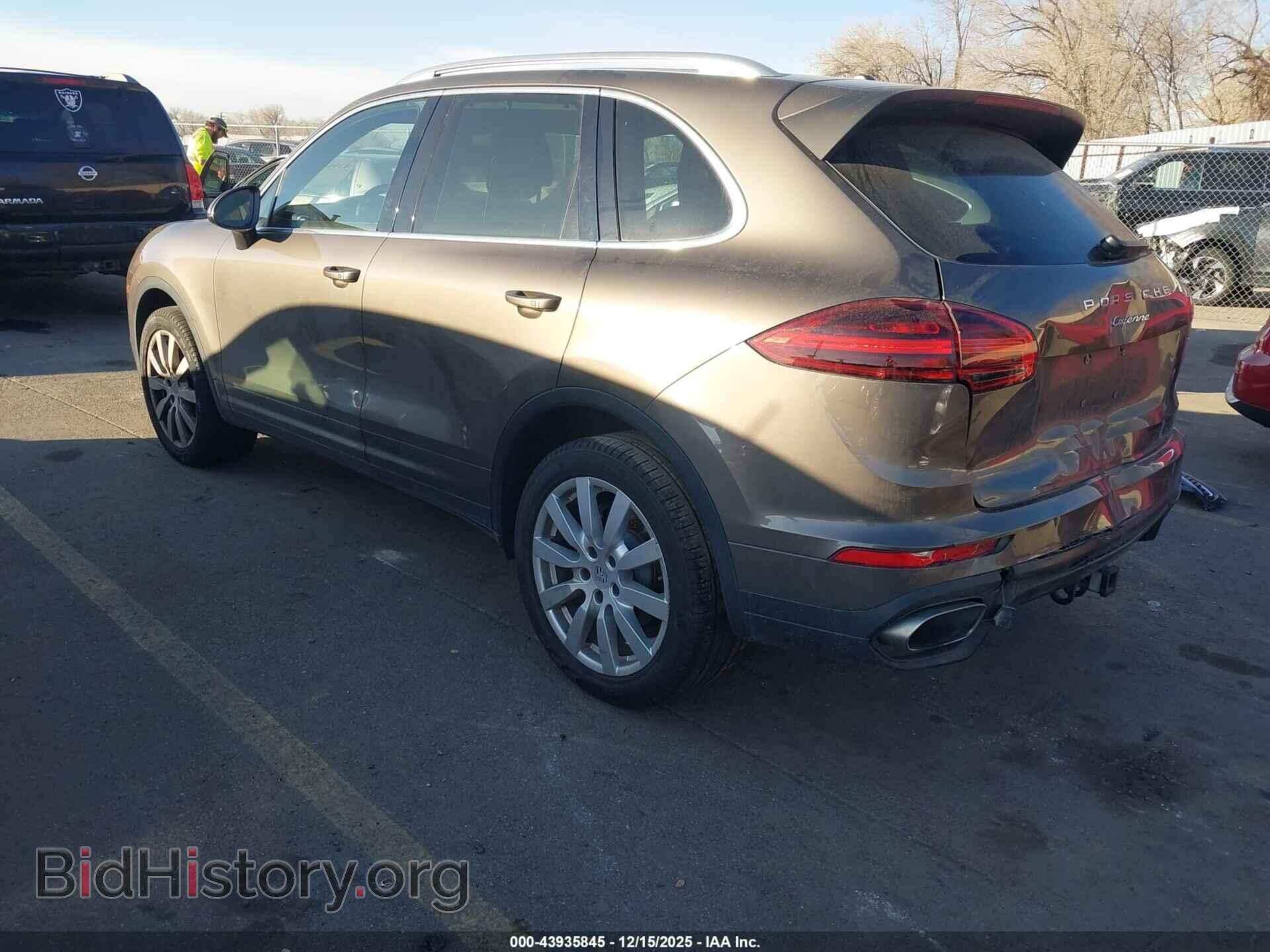 2016 PORSCHE CAYENNE - VIN: WP1AA2A24GKA15594 - Фото 3