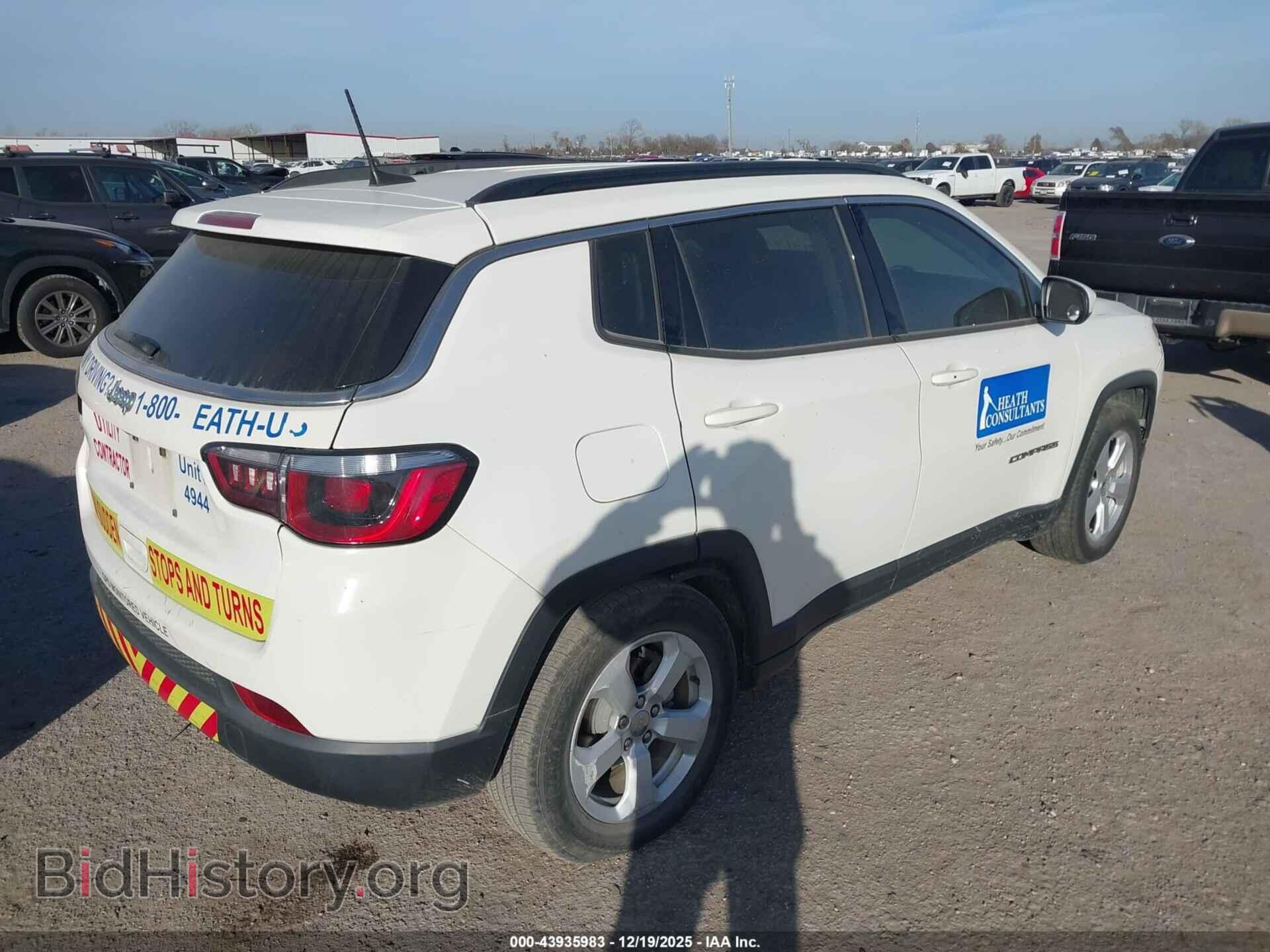 2019 JEEP COMPASS - VIN: 3C4NJCBB1KT743615 - Фото 4